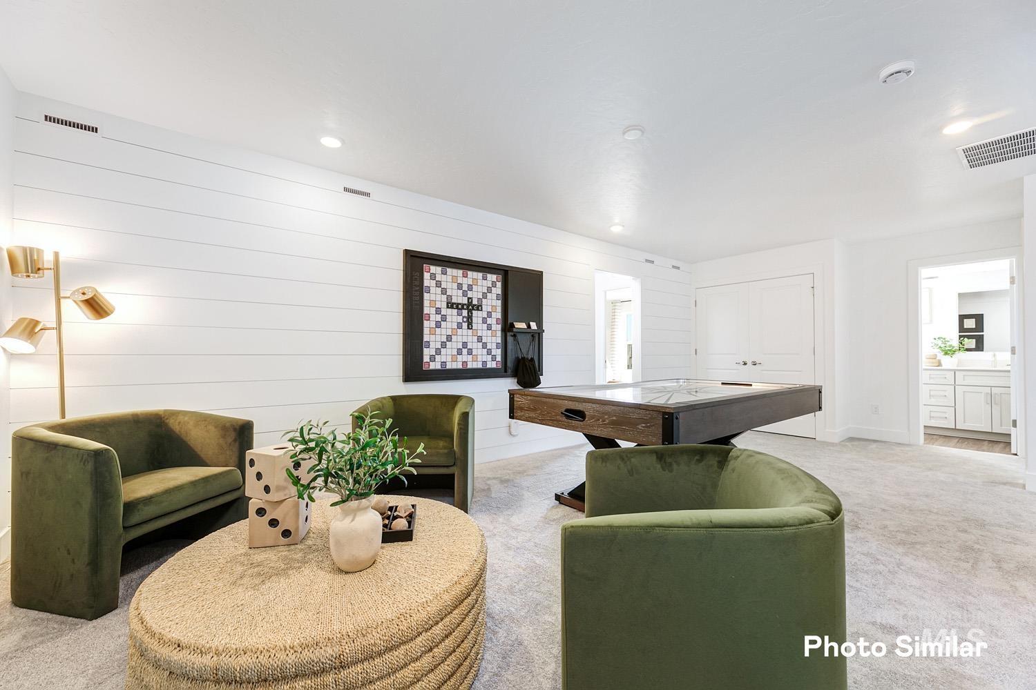 5512 E Bridal Veil Falls Dr