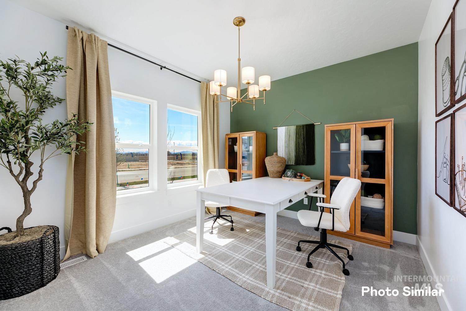 5512 E Bridal Veil Falls Dr