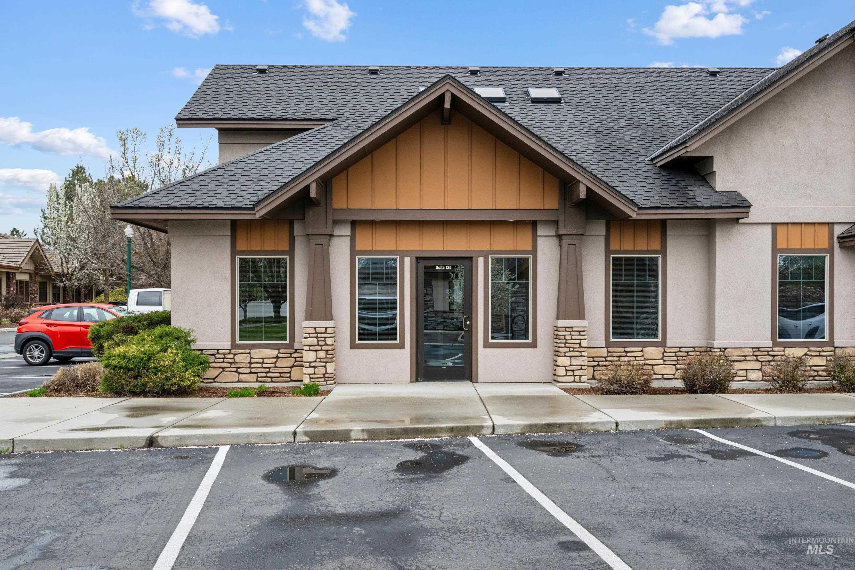 1093 E Iron Eagle Drive- Suite 125