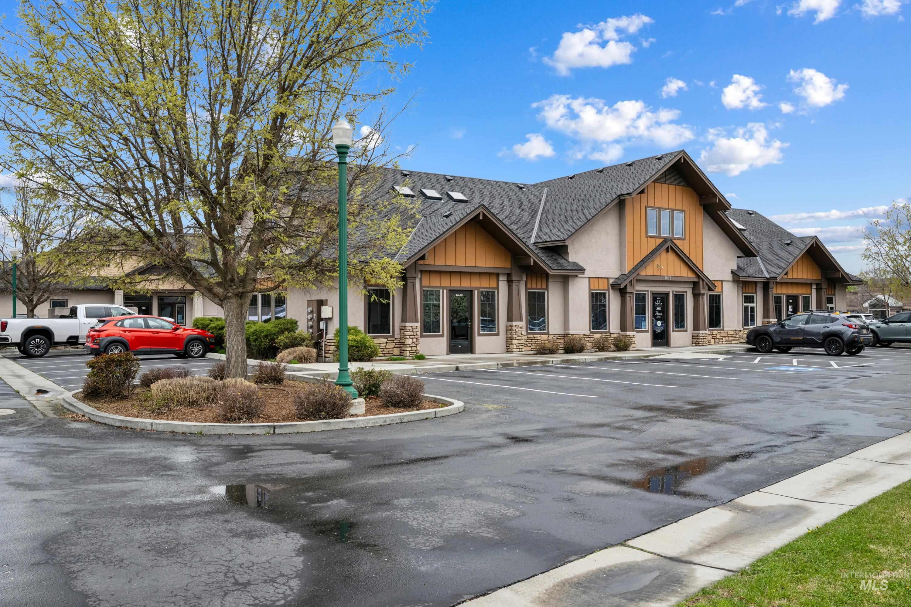 1093 E Iron Eagle Drive- Suite 125