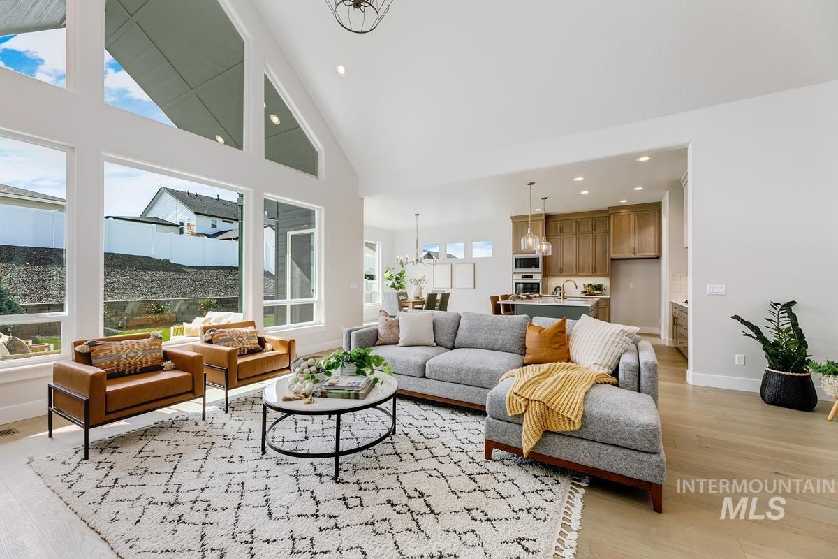 13493 N Tierra Linda Way