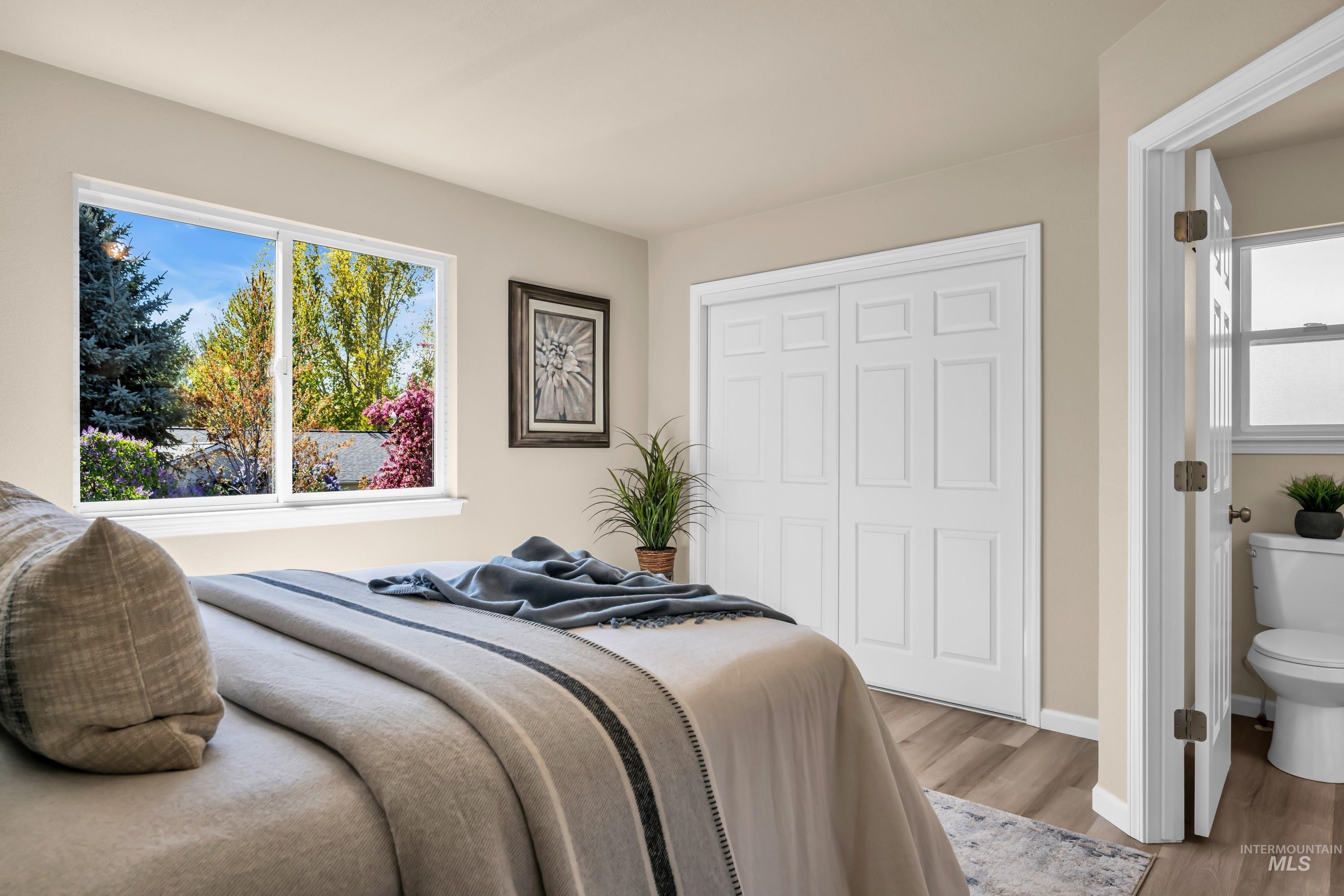 5834 S Snowdrop Place