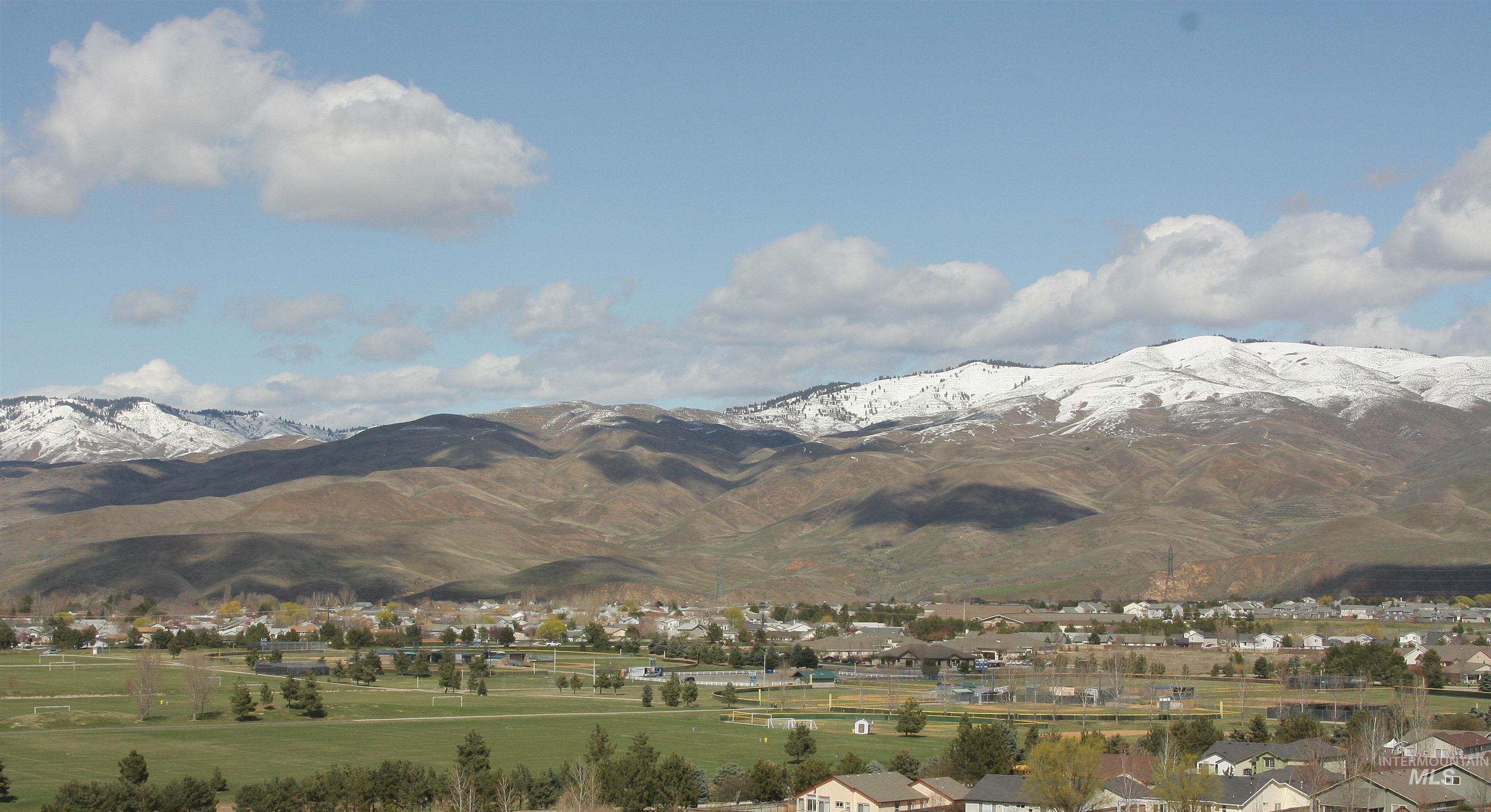 5834 S Snowdrop Place