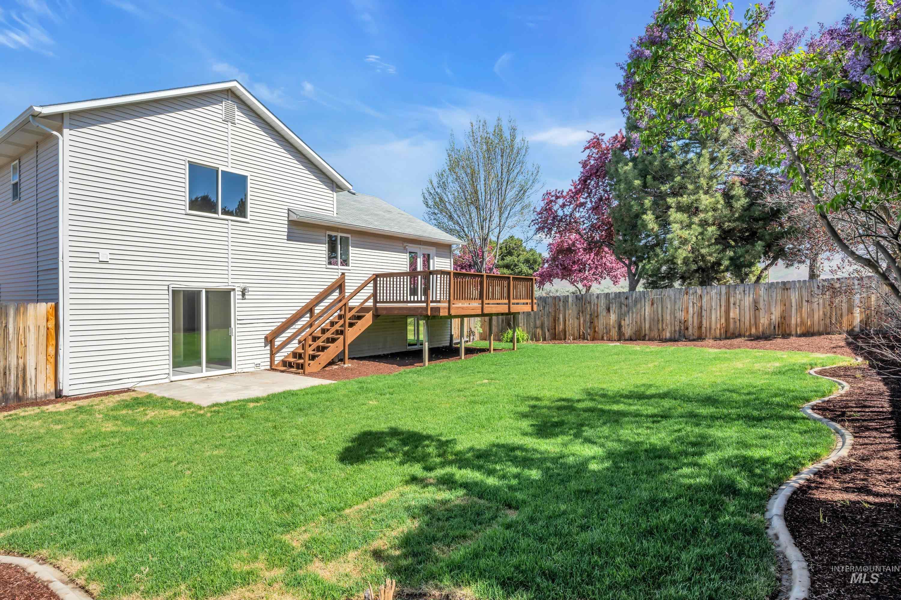 5834 S Snowdrop Place