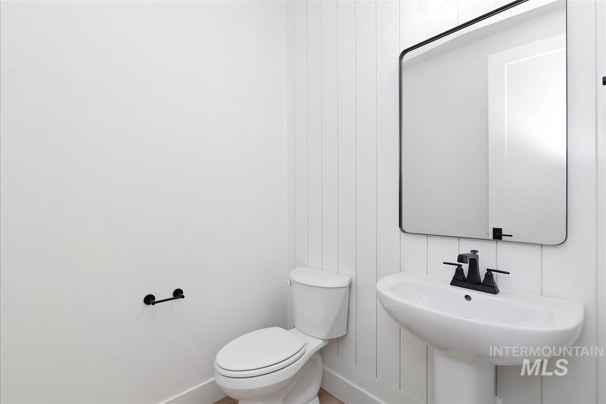 4716 N Camp Creek Ave