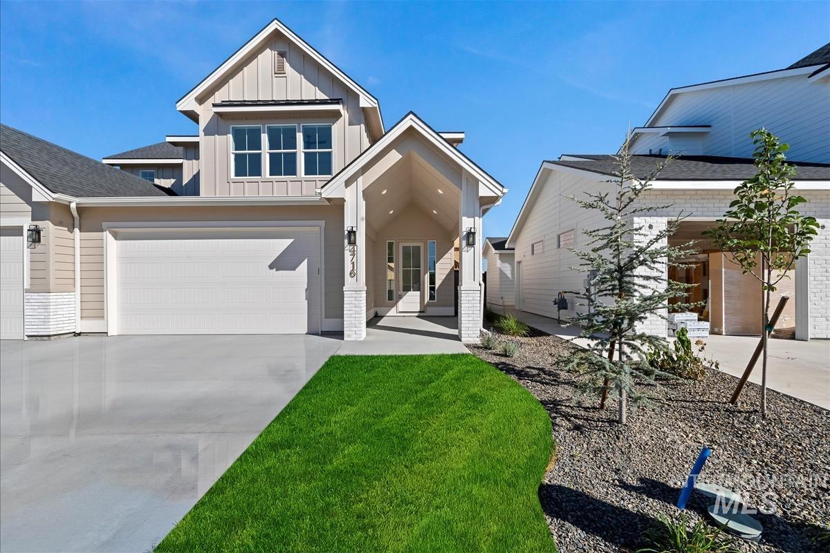 4716 N Camp Creek Ave