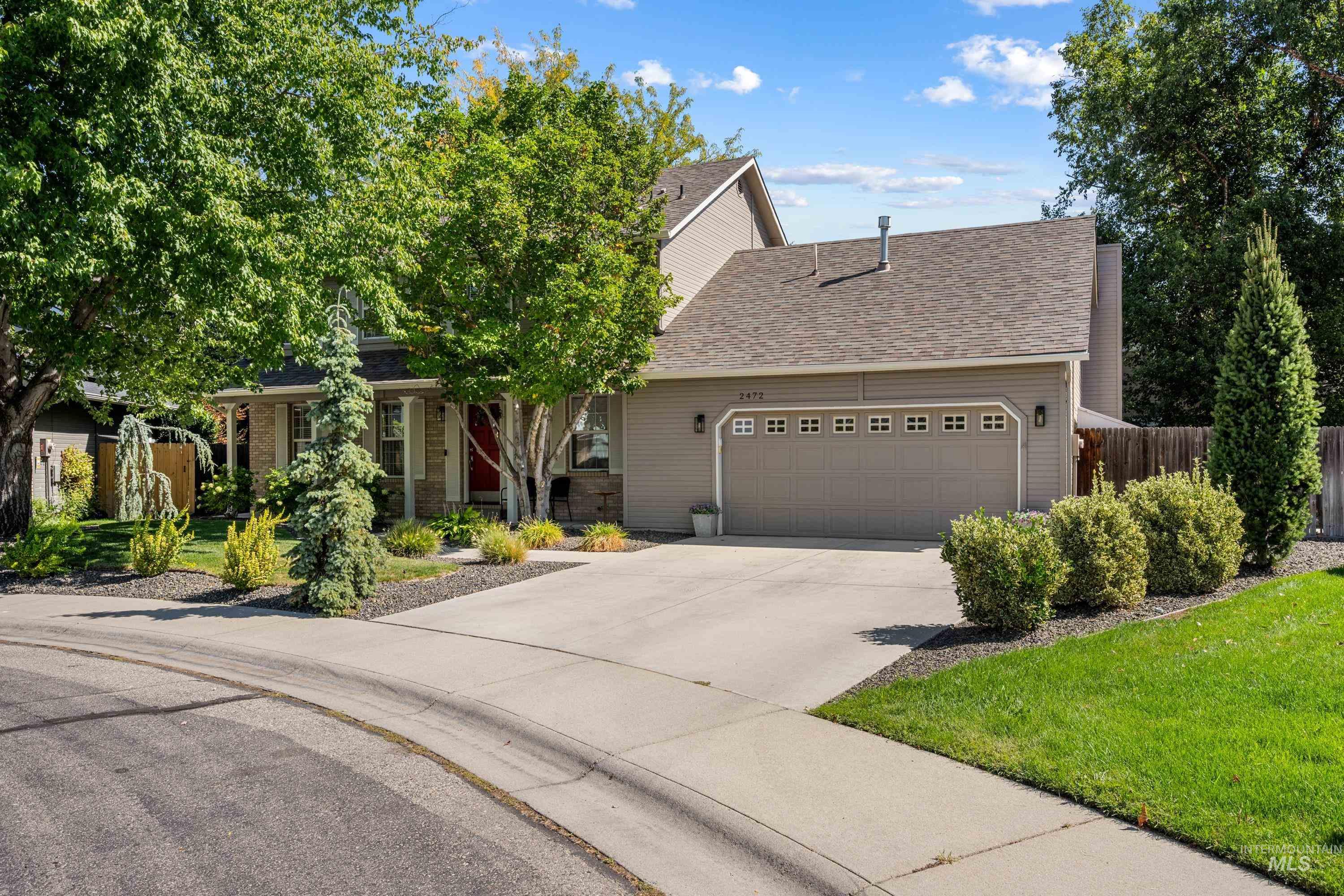 2472 E Bergeson Street