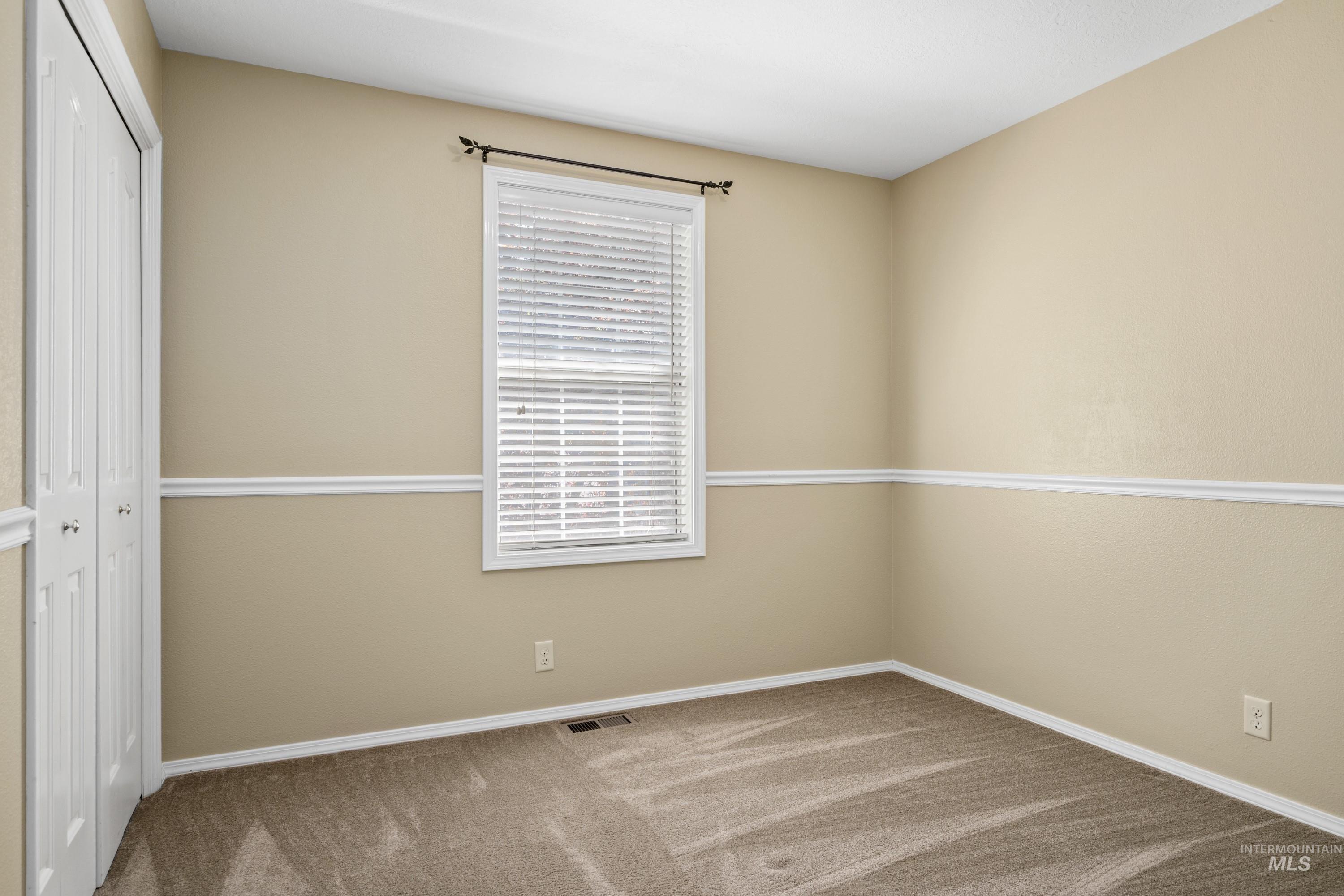 2472 E Bergeson Street