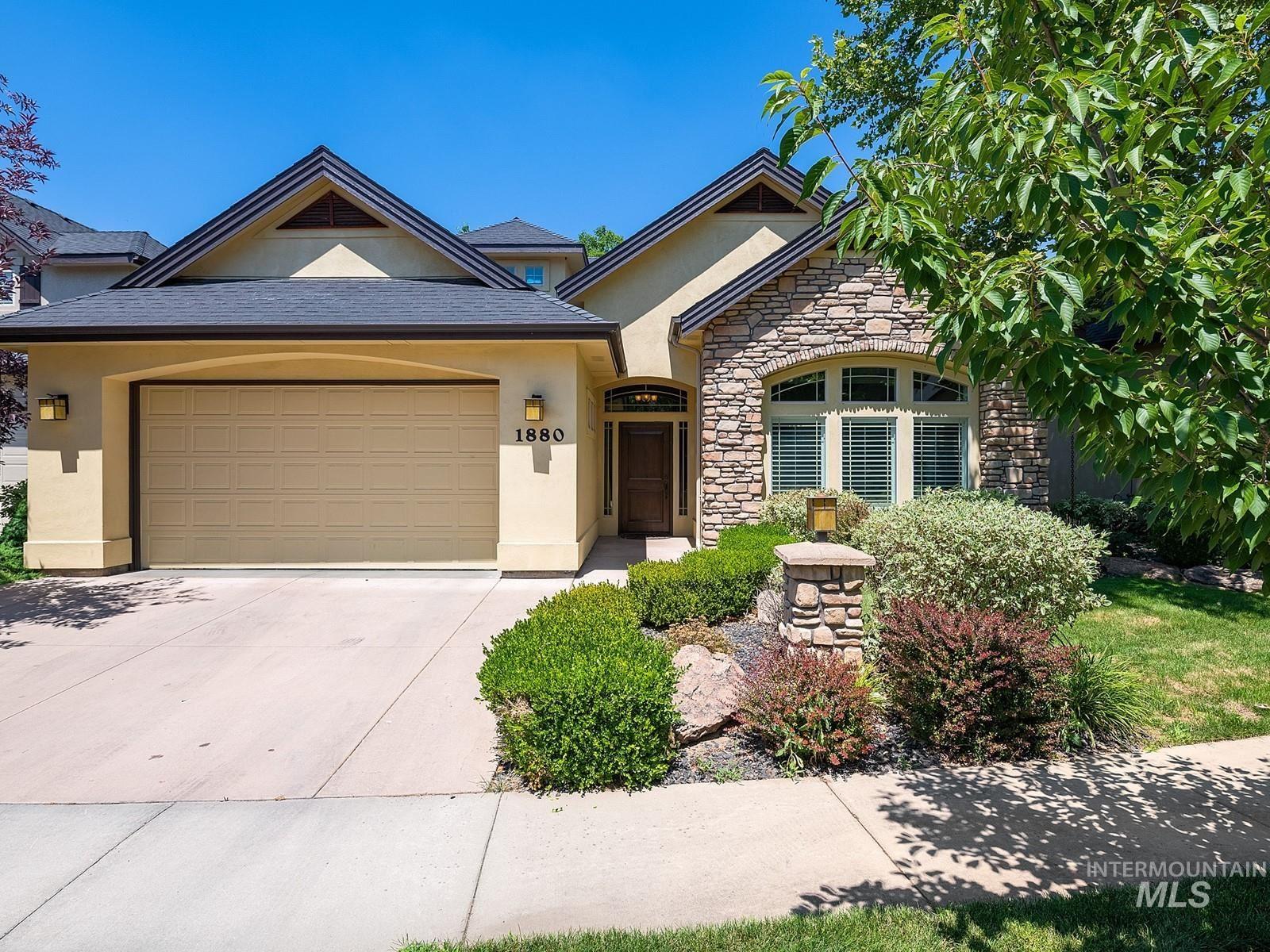 1880 S Stream Pointe Lane