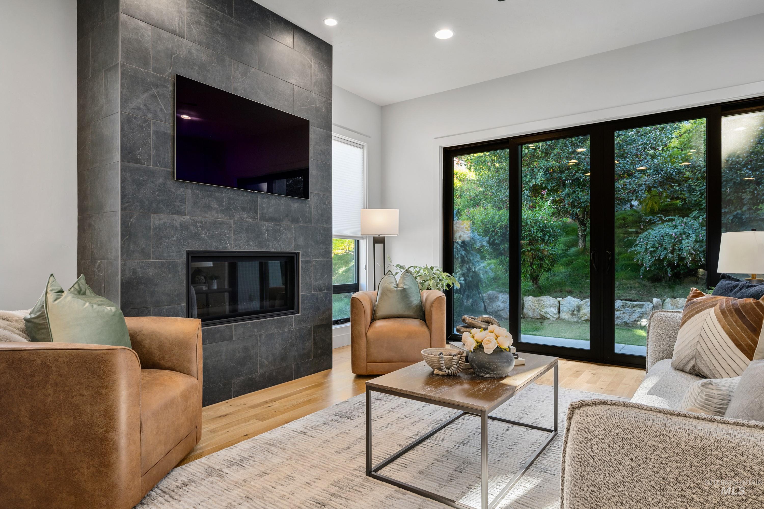 873 E Joplin Lane