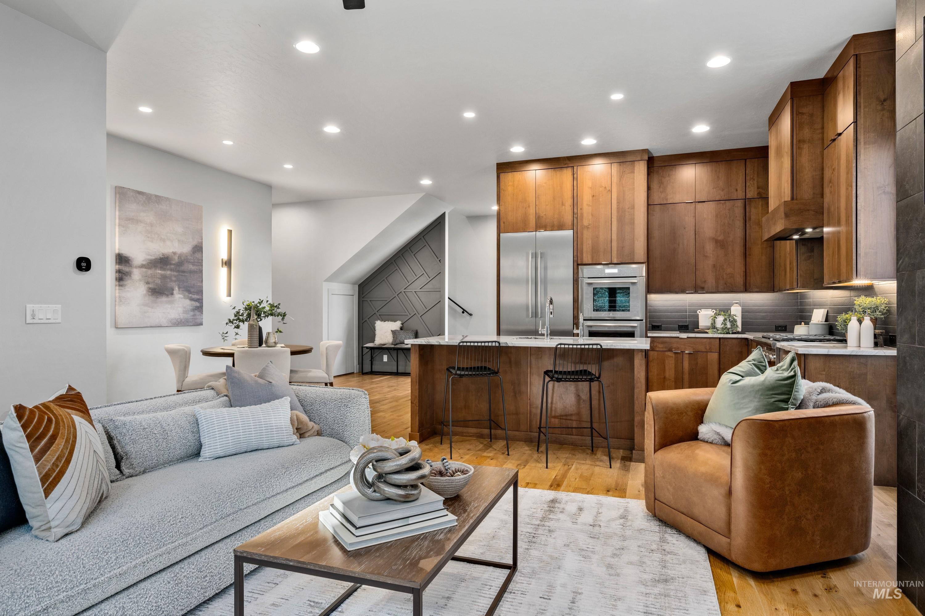 873 E Joplin Lane
