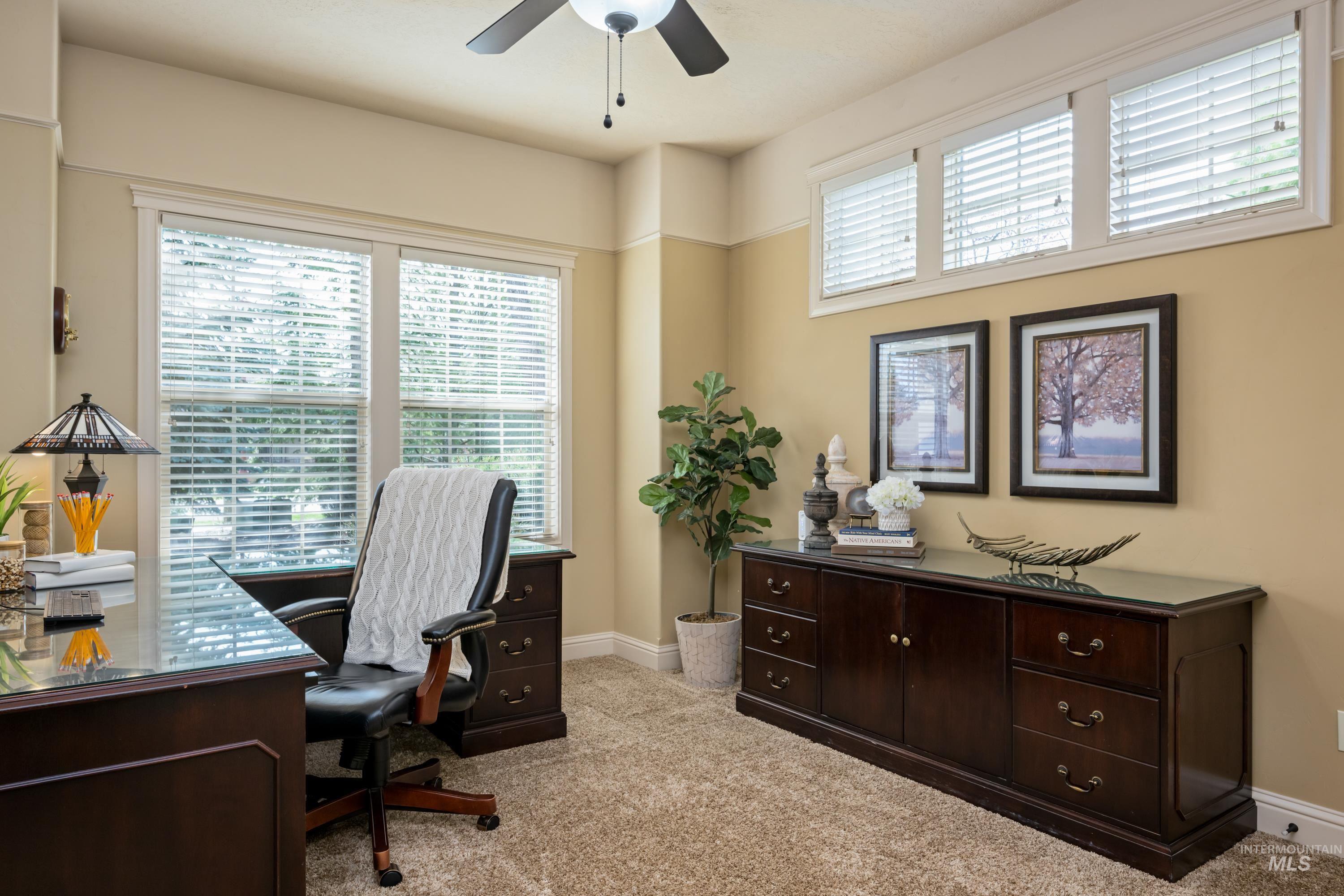 647 W Water Grove Drive