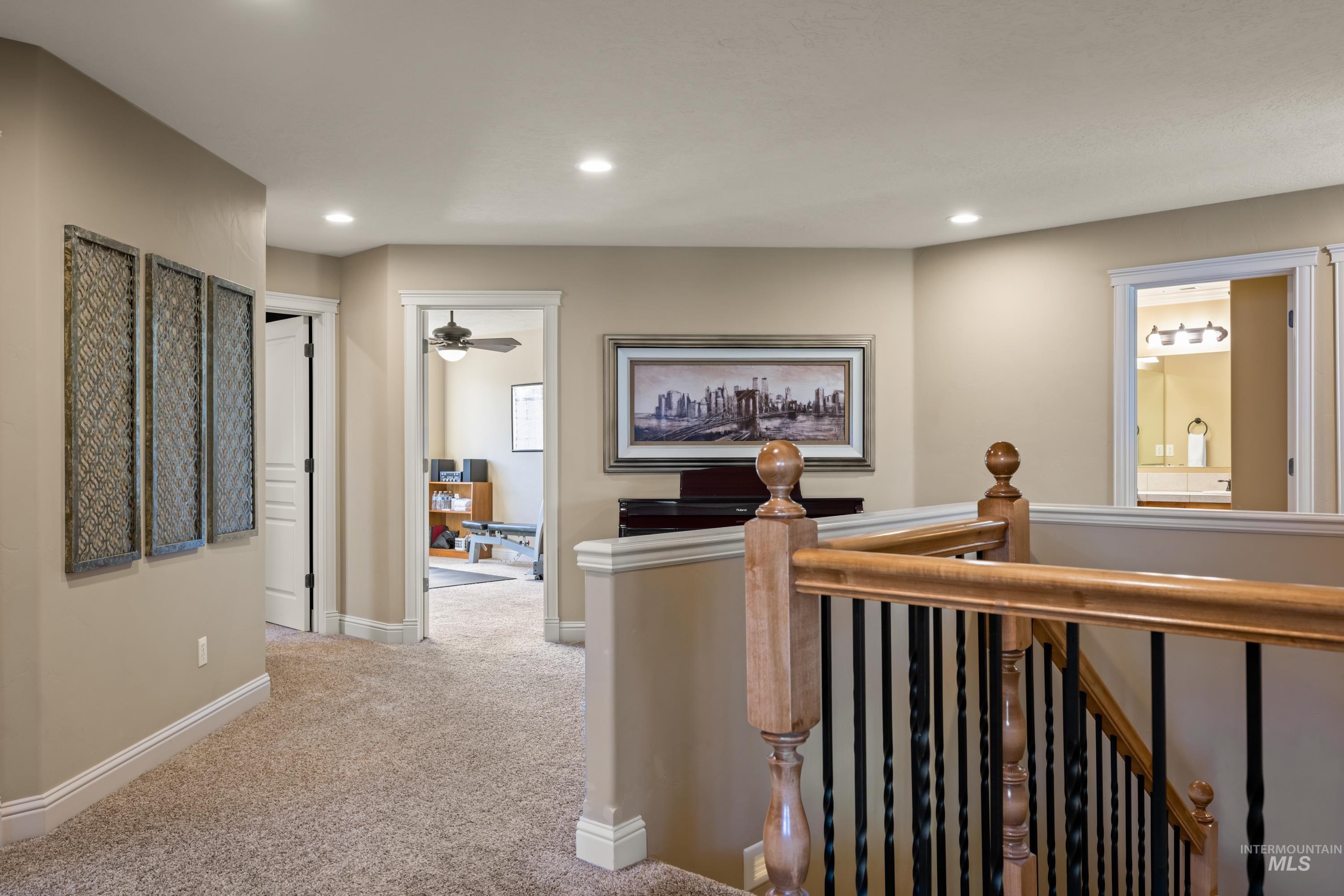 647 W Water Grove Drive