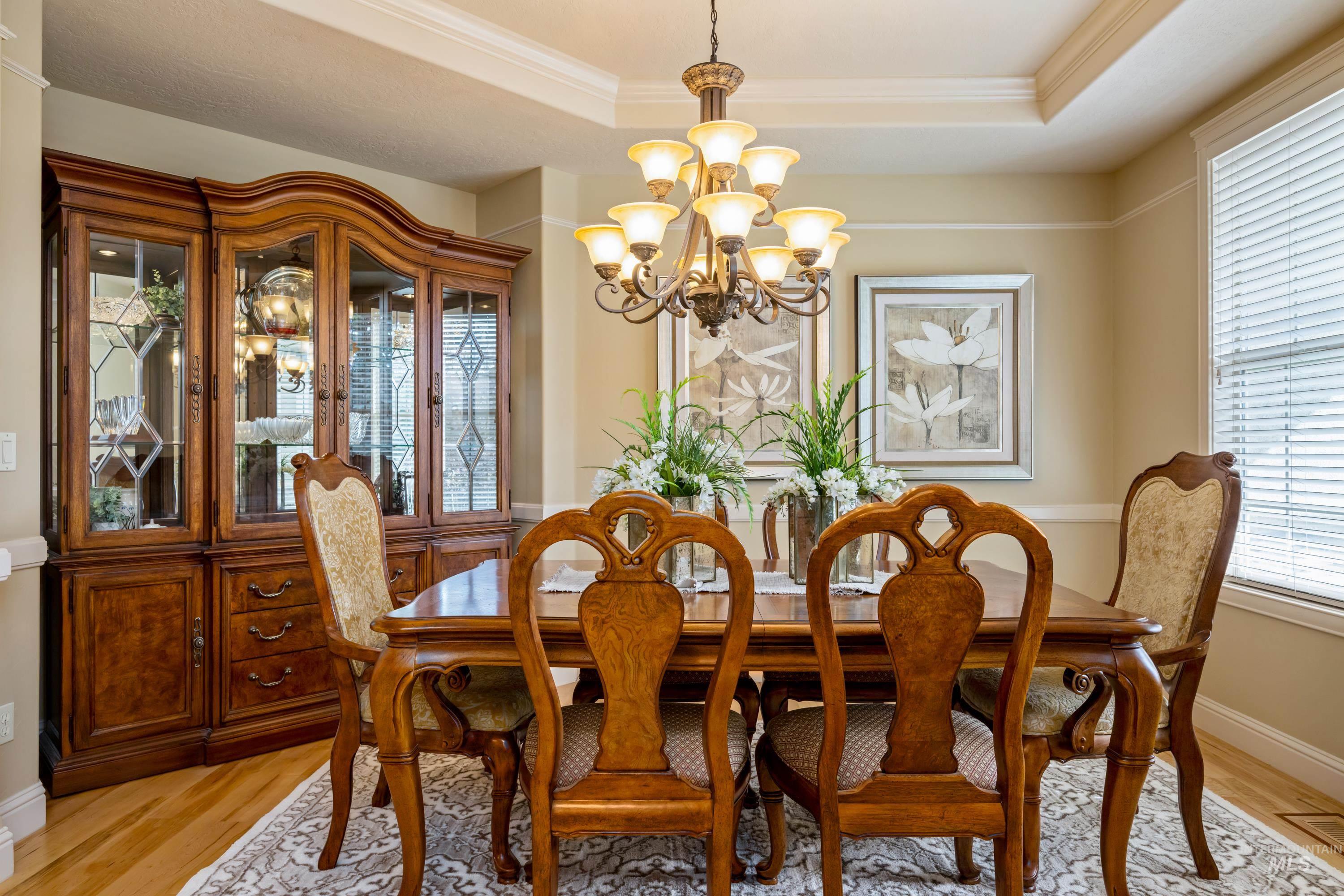 647 W Water Grove Drive