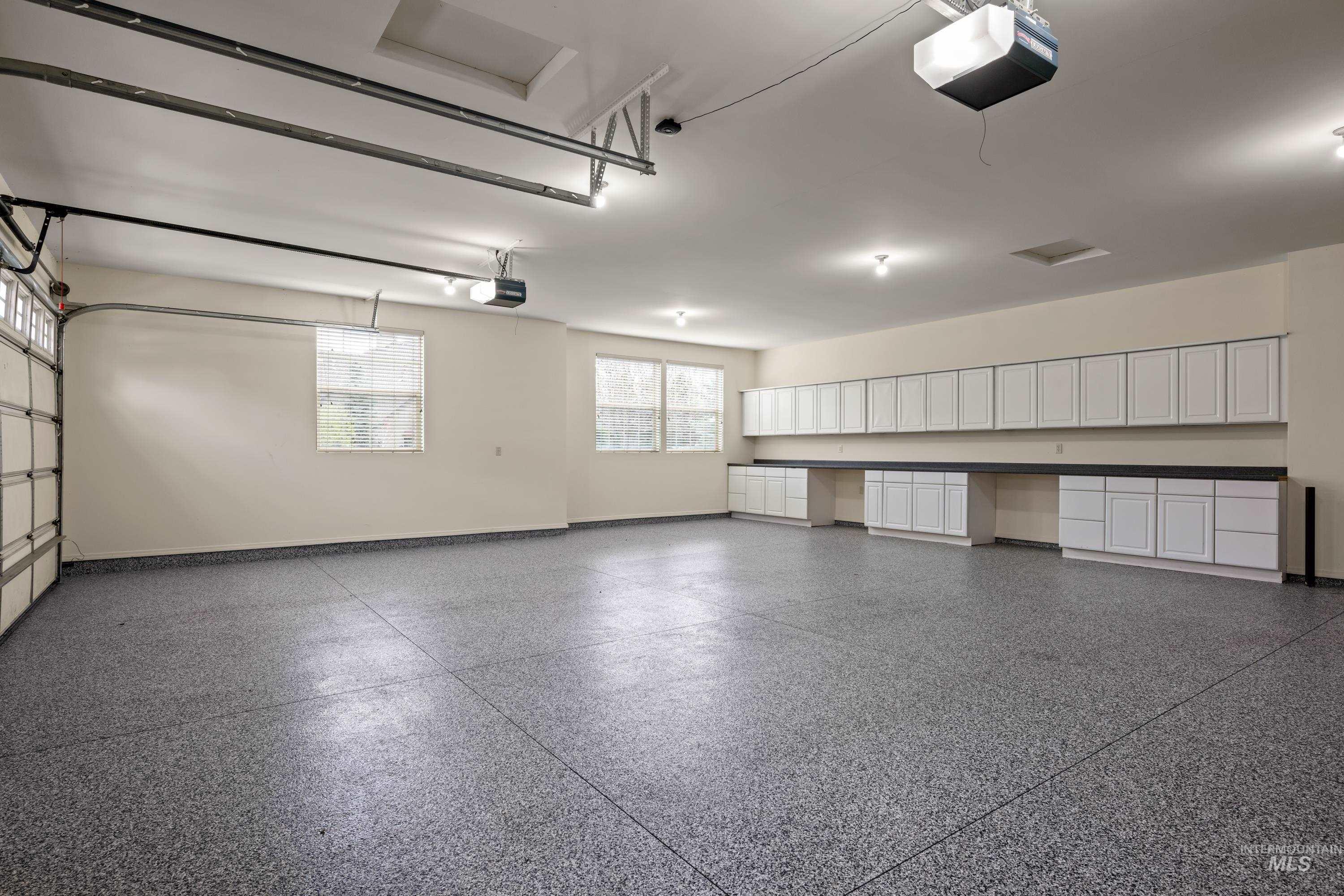 647 W Water Grove Drive