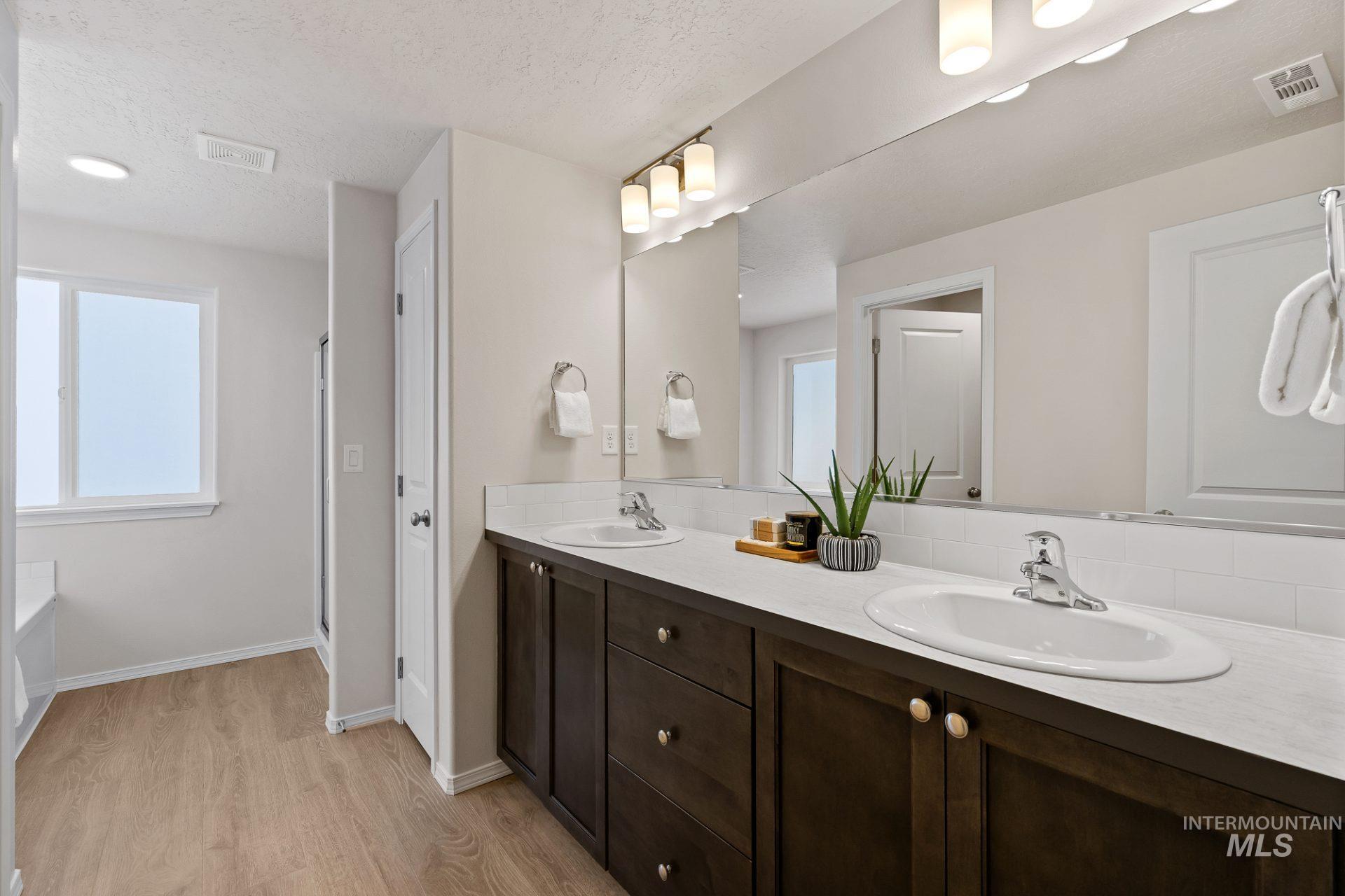 3062 N Lake Moreno Pl. Unit: Lot 17 Block 6