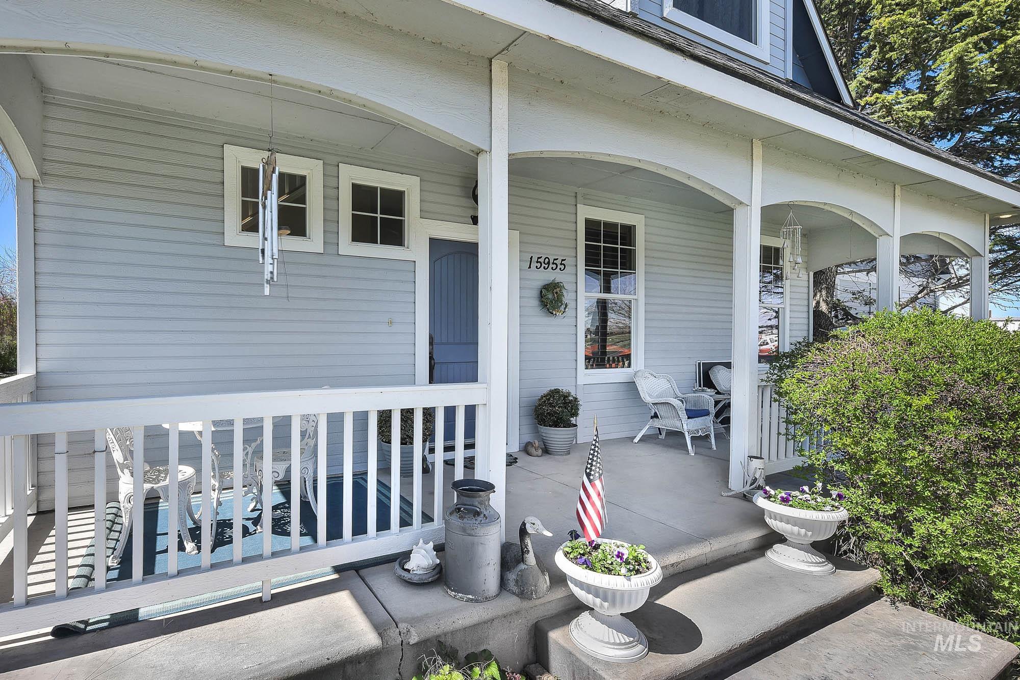 15955 Wintergreen