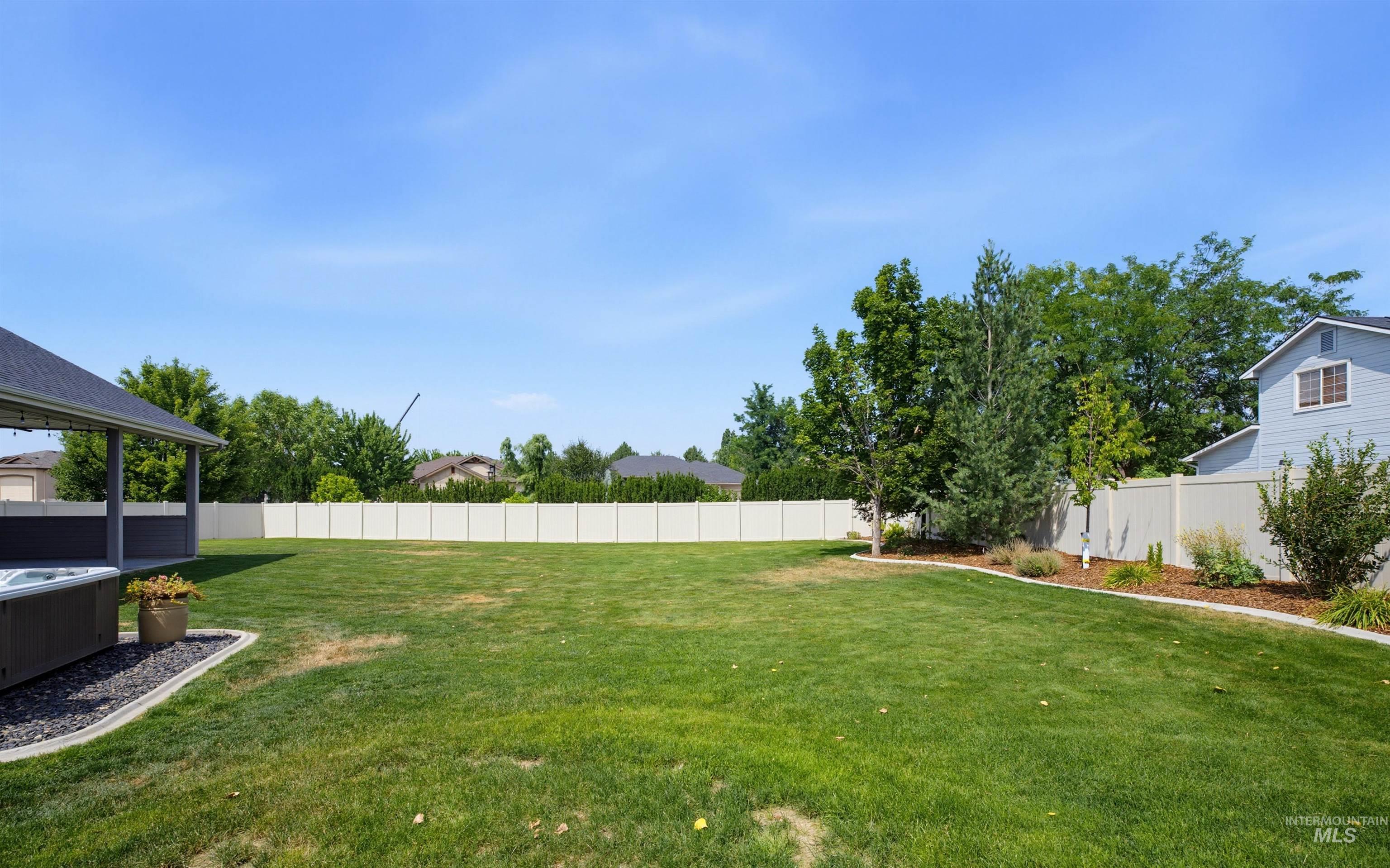 4508 N Rosepoint Place