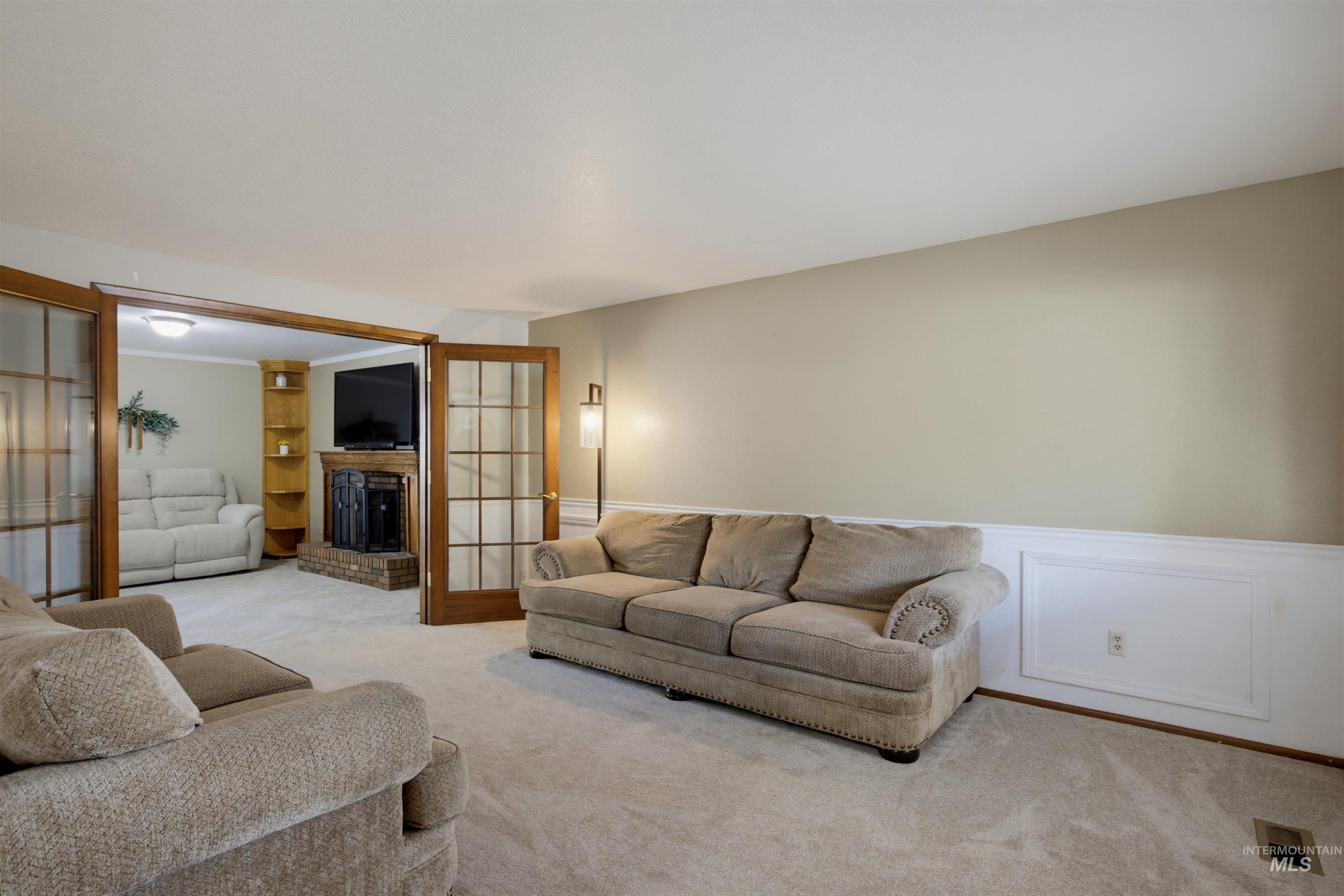9102 W Donnybrook Ct