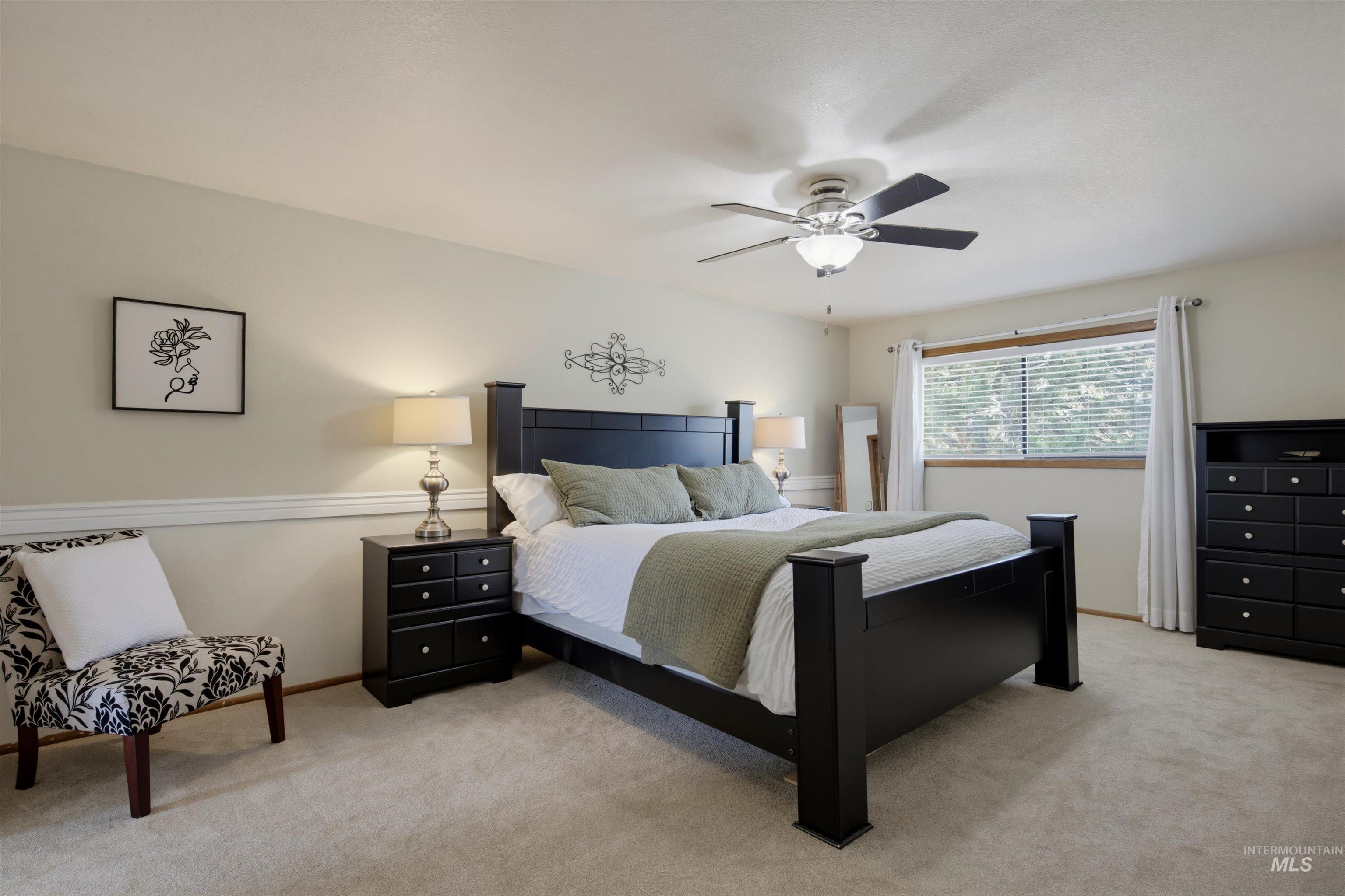 9102 W Donnybrook Ct