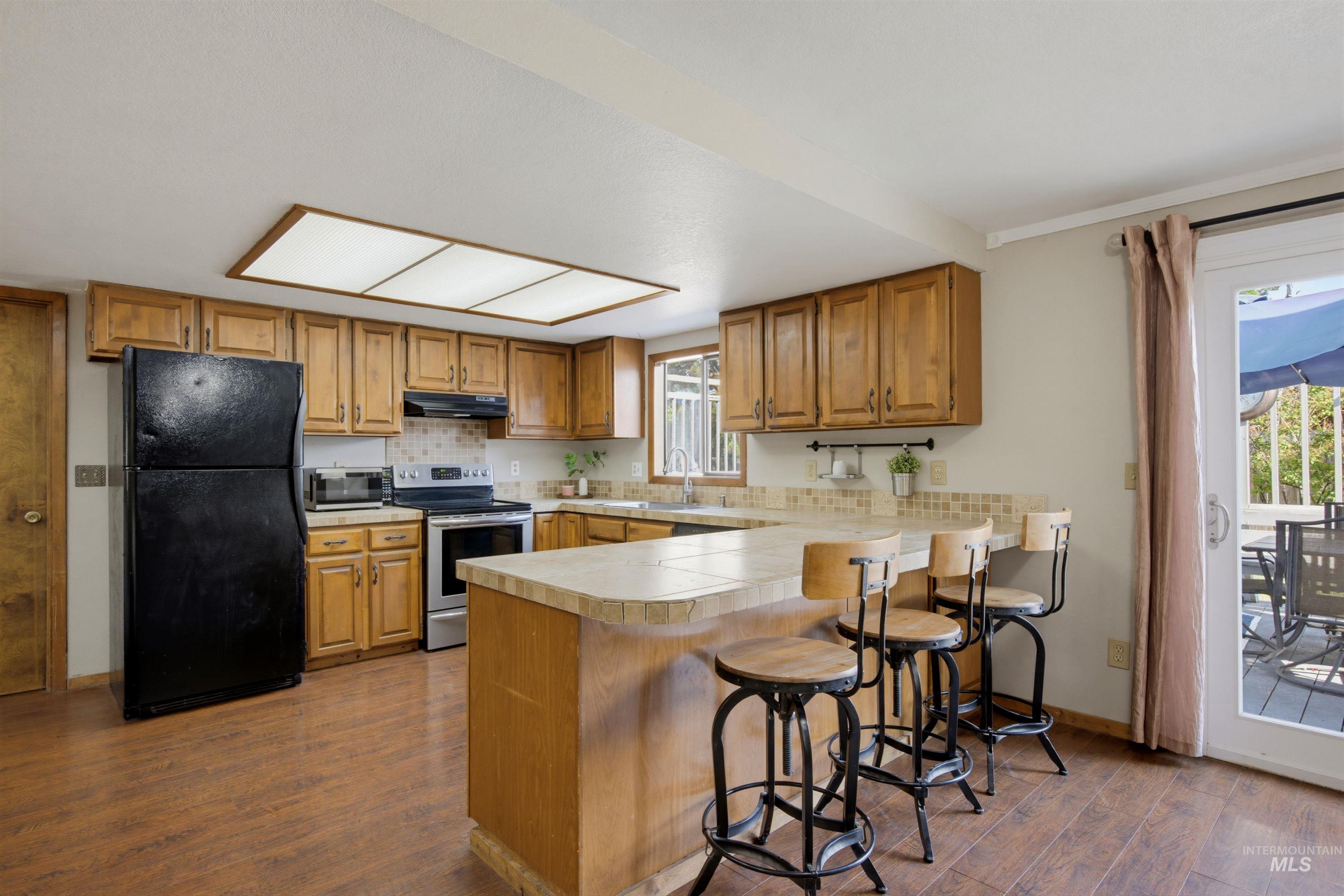9102 W Donnybrook Ct