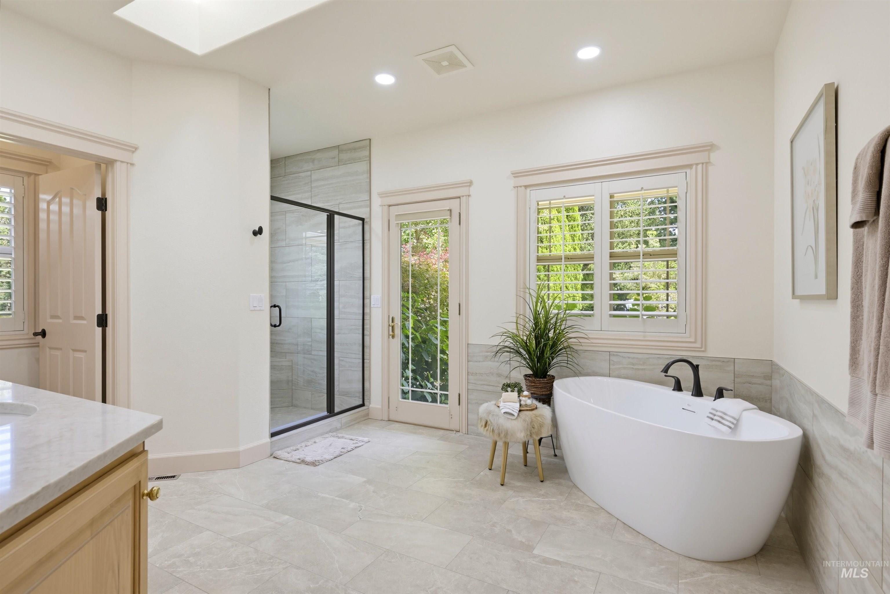 2554 W Sugar Crest Drive