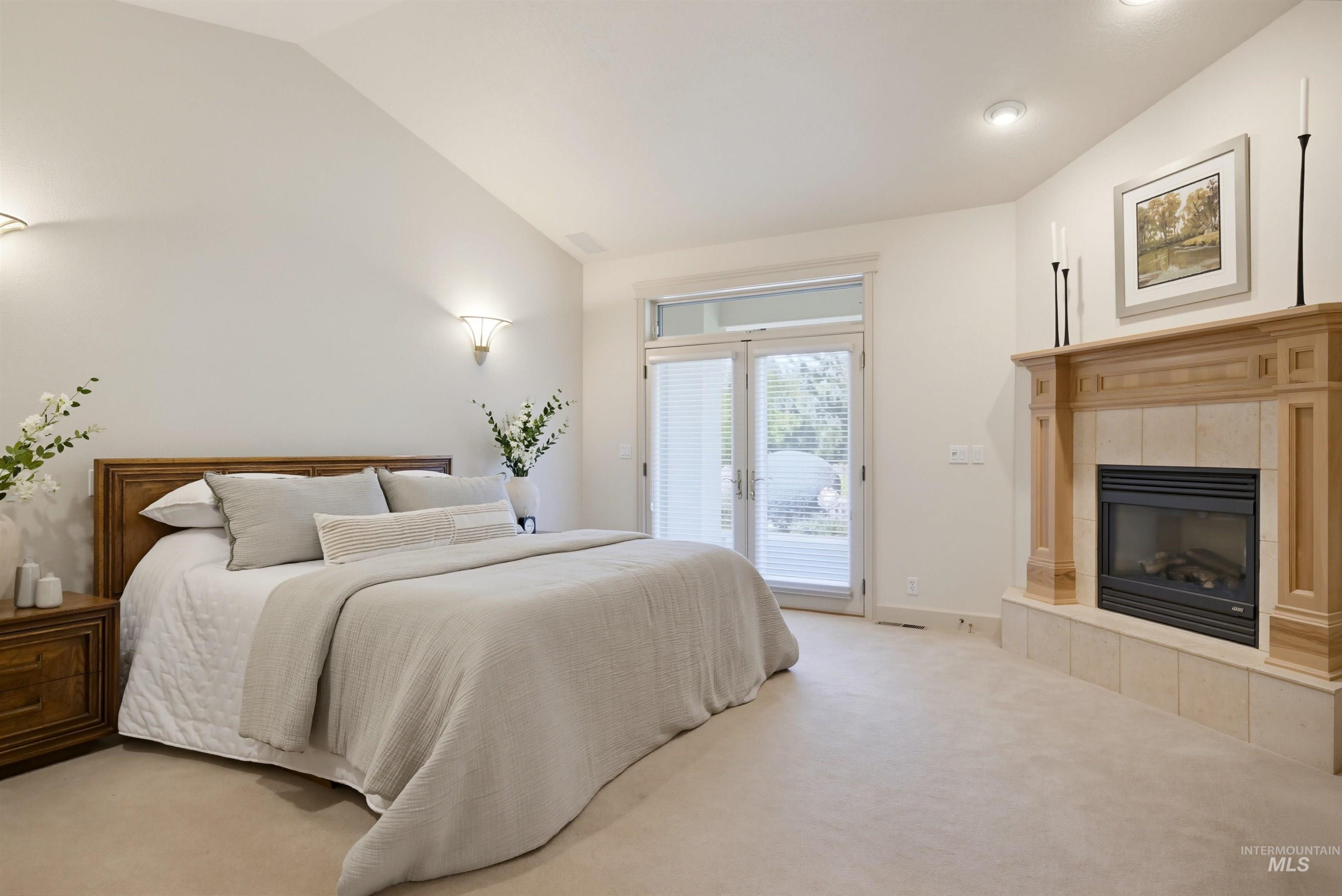 2554 W Sugar Crest Drive