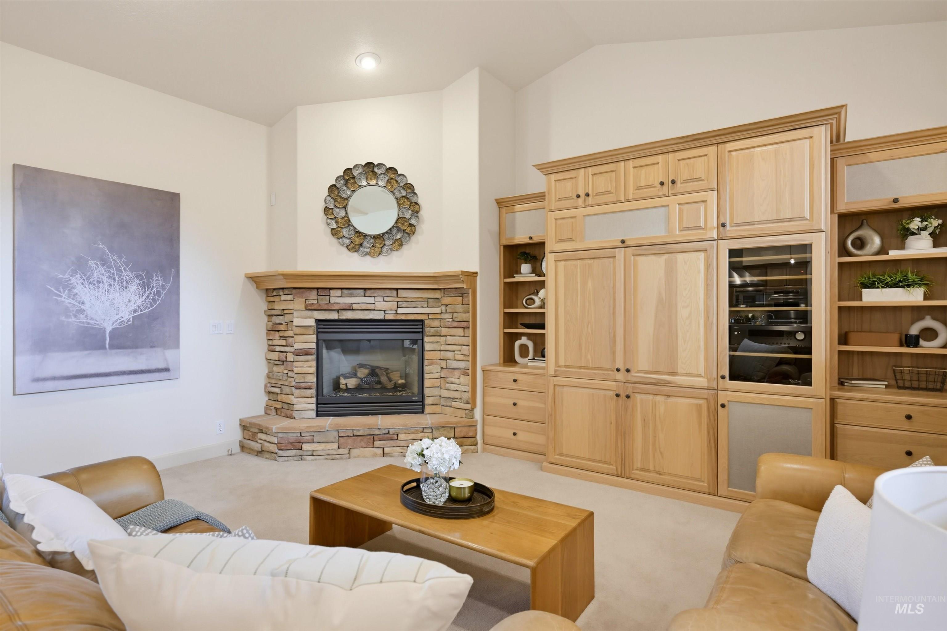 2554 W Sugar Crest Drive
