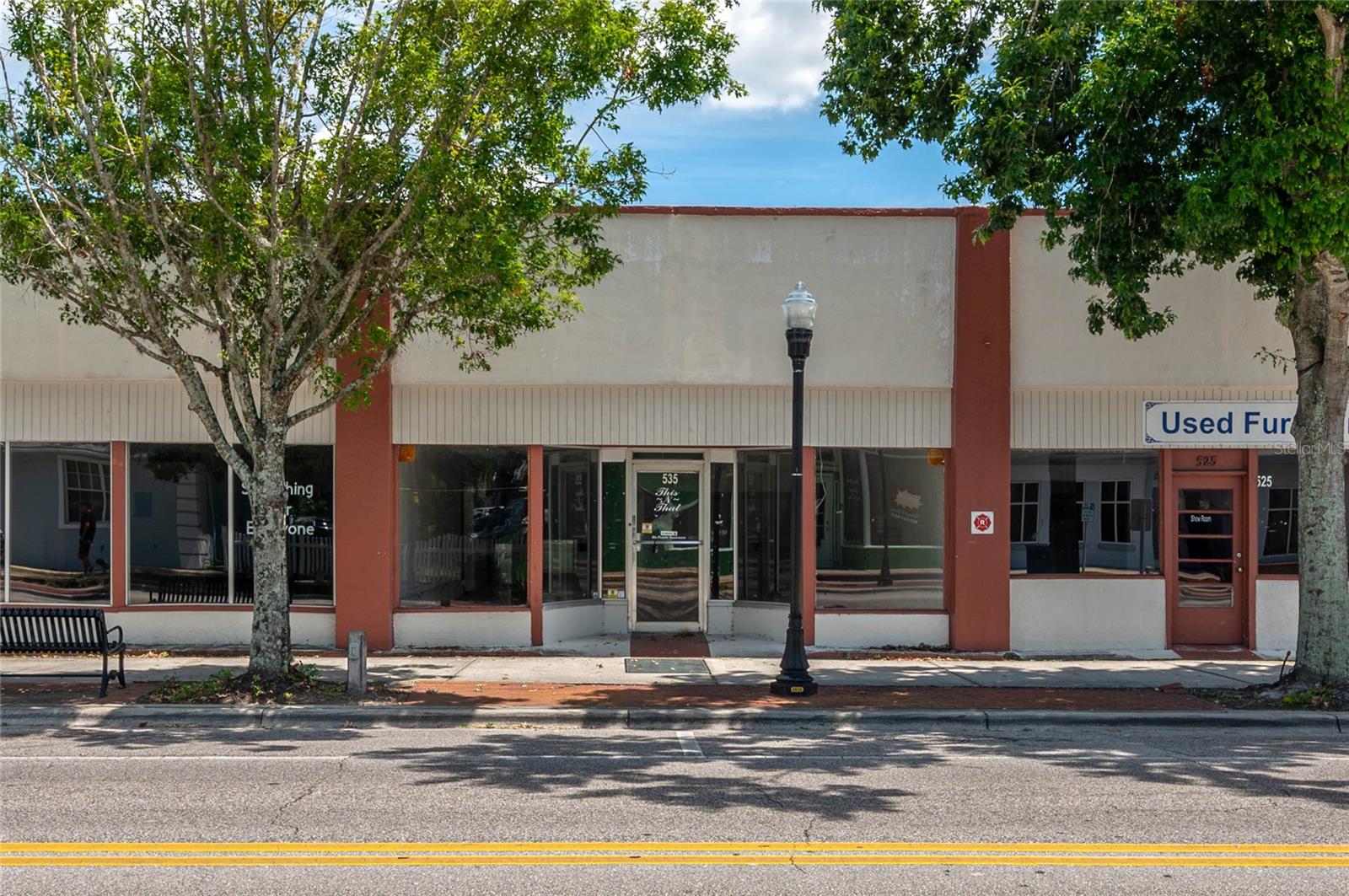 525 E MAIN ST