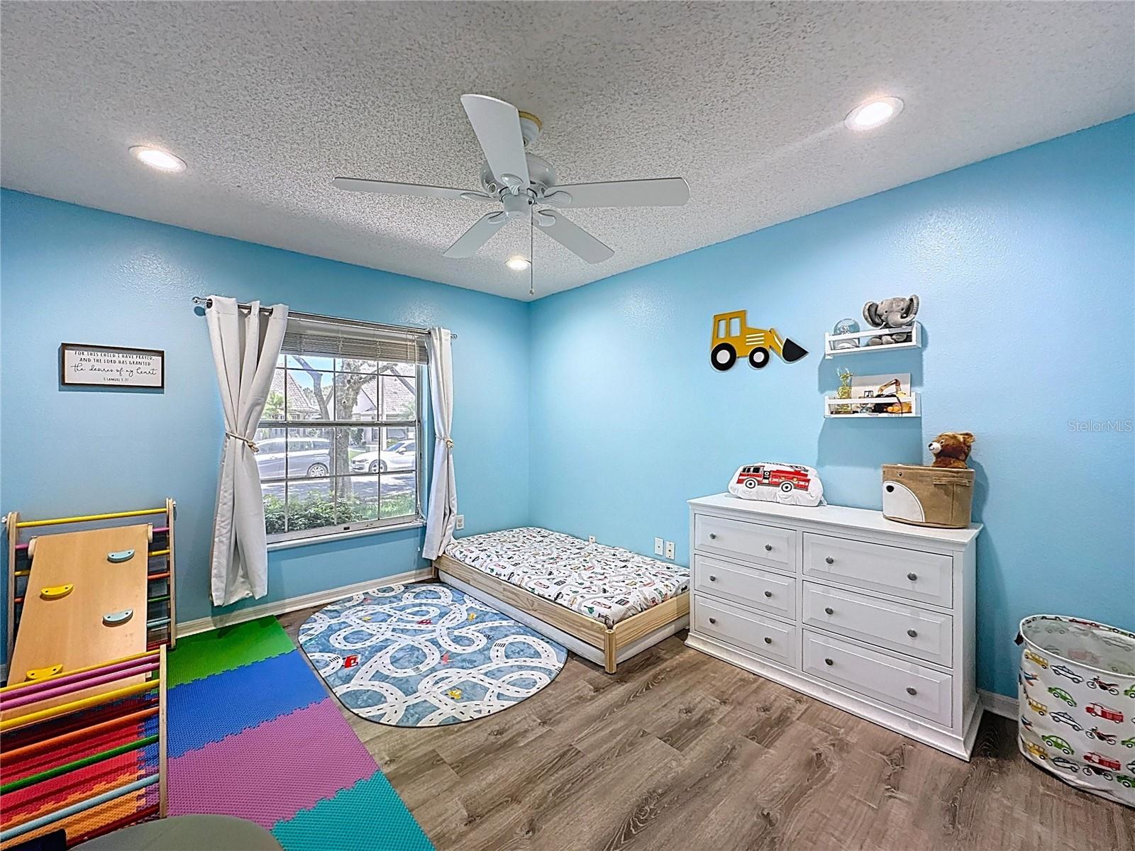 2483 SAINT AUGUSTINE BLVD