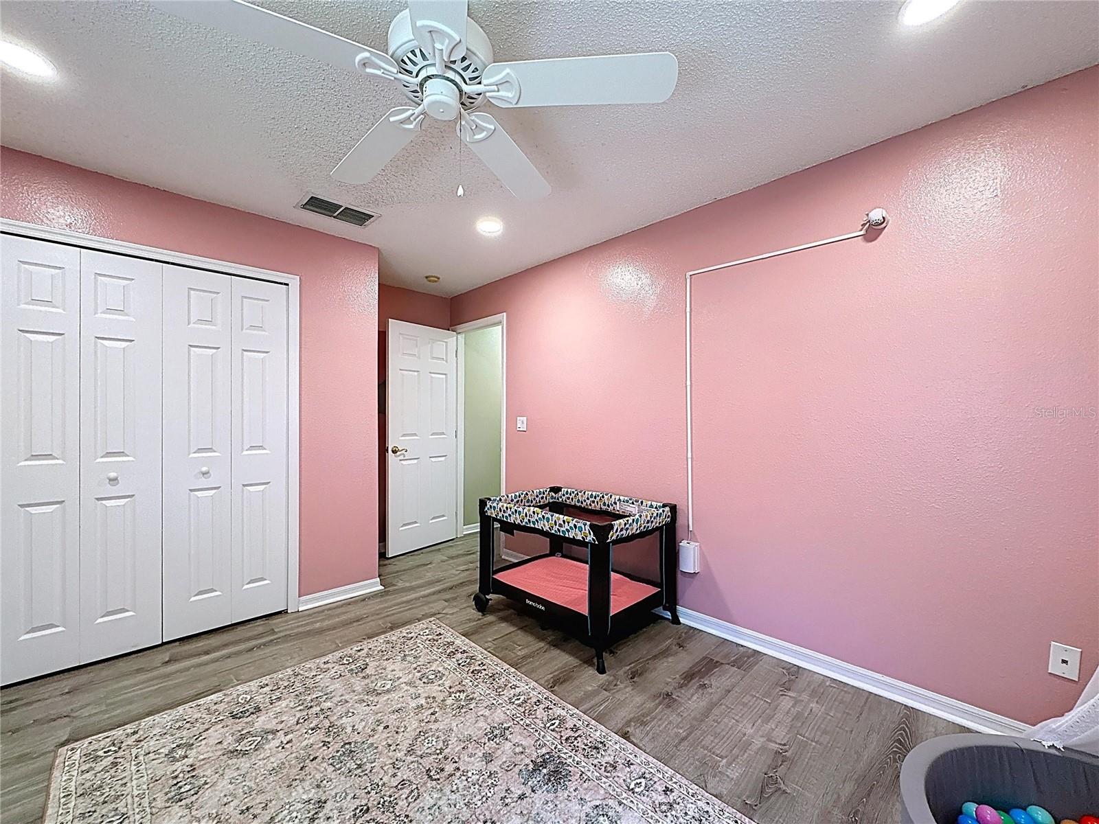 2483 SAINT AUGUSTINE BLVD