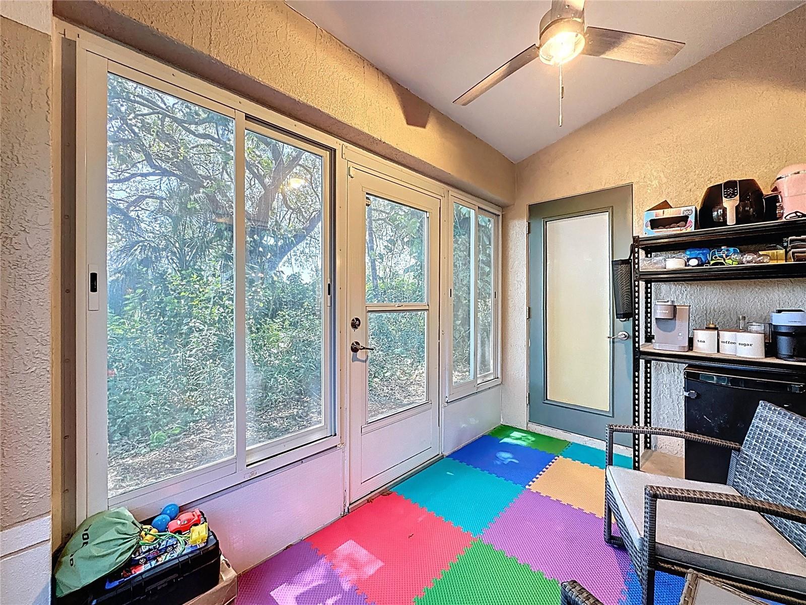 2483 SAINT AUGUSTINE BLVD