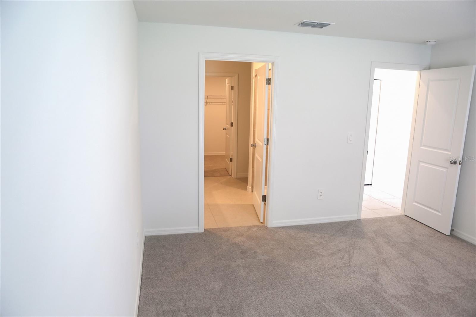 4196 SINGING MOCKINGBIRD BLVD