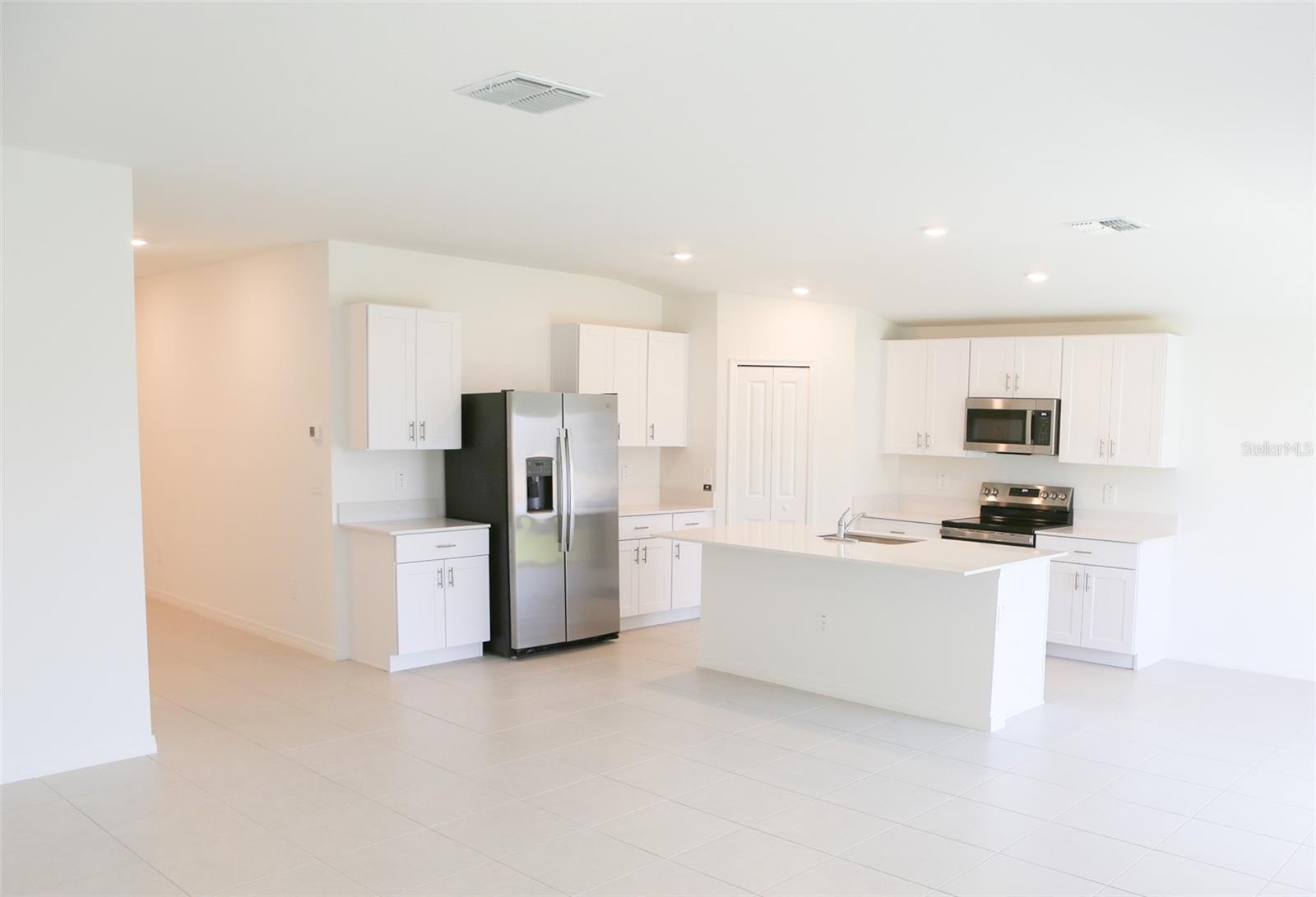 4196 SINGING MOCKINGBIRD BLVD