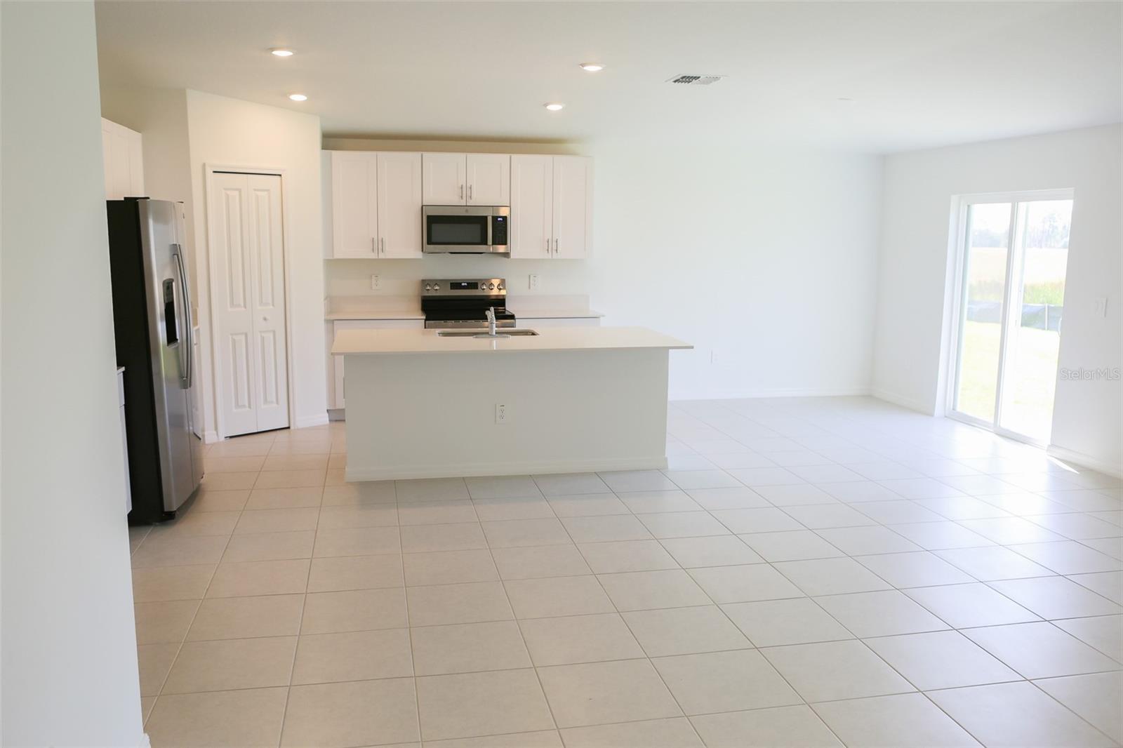 4196 SINGING MOCKINGBIRD BLVD