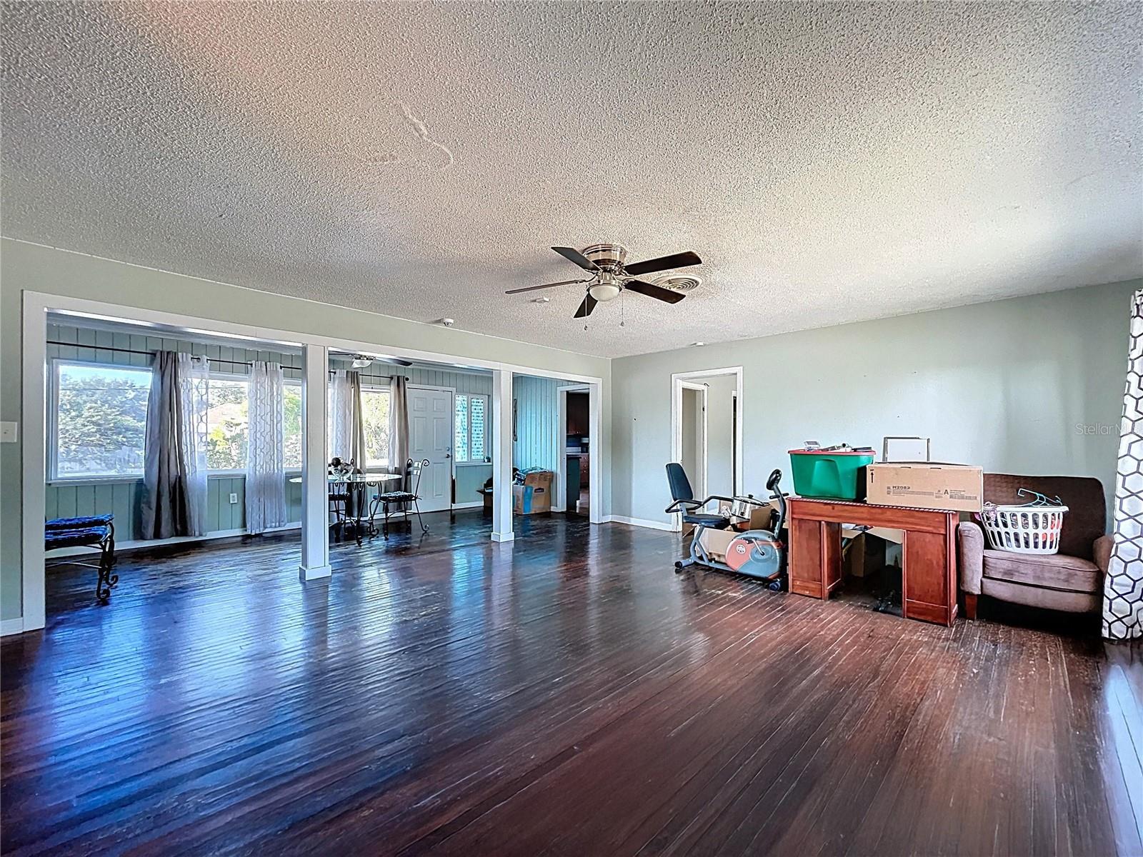 105 OLD CONNERSVILLE RD