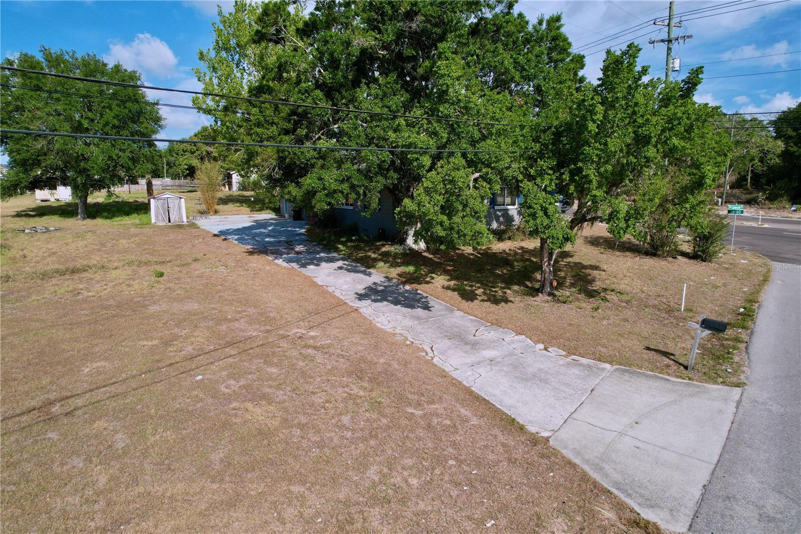 105 OLD CONNERSVILLE RD