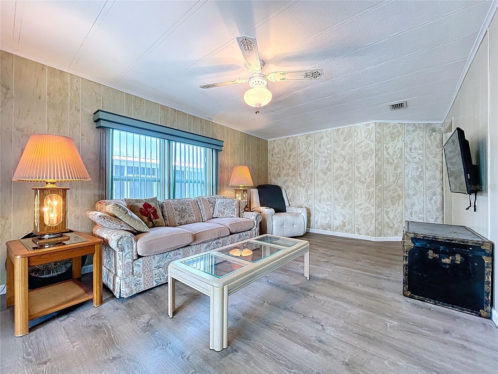 2055 S FLORAL AVE #291