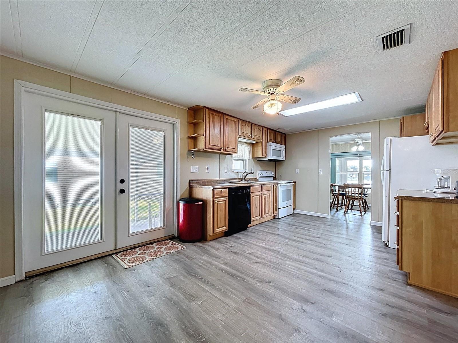 2055 S FLORAL AVE #291