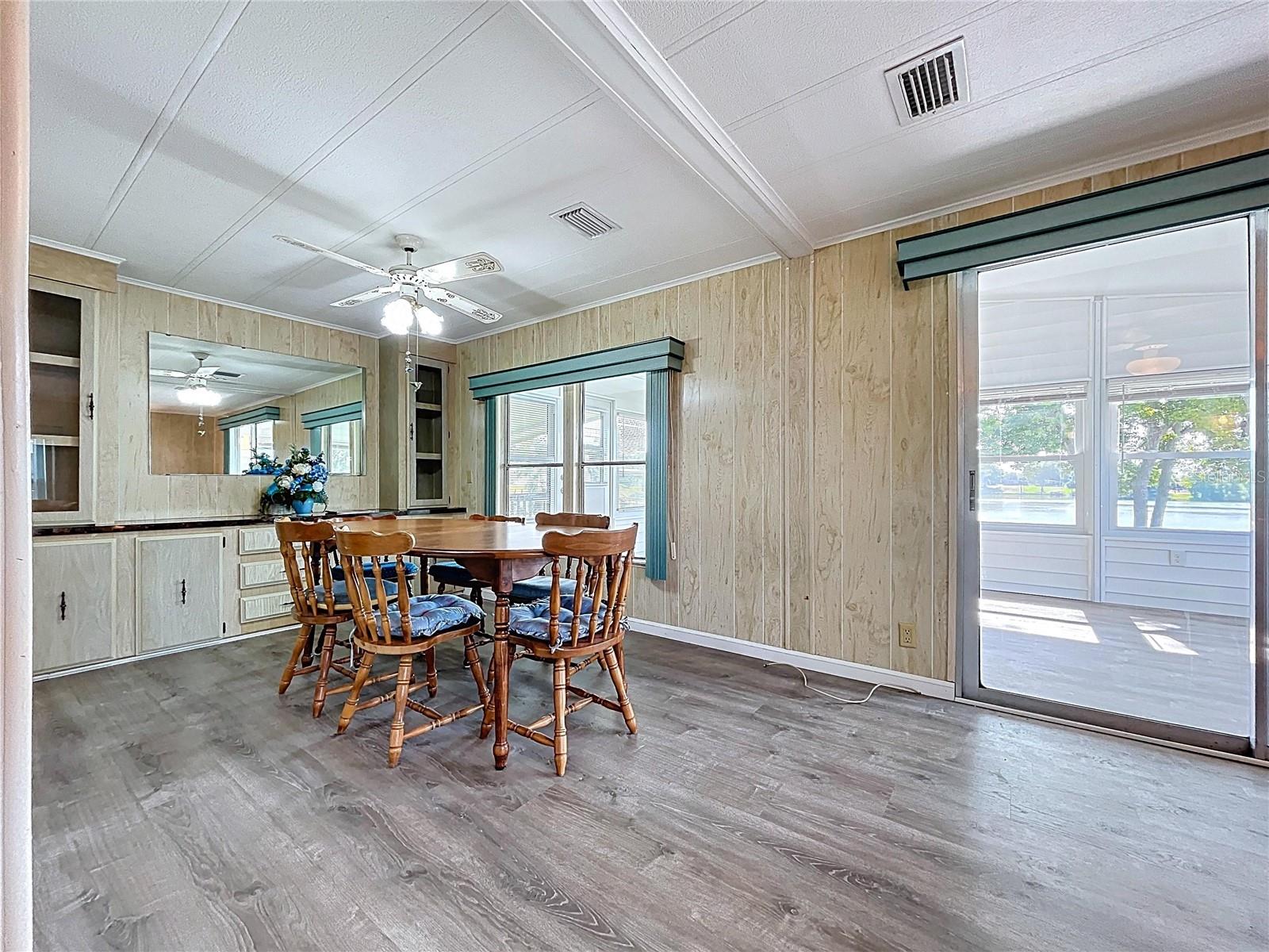 2055 S FLORAL AVE #291