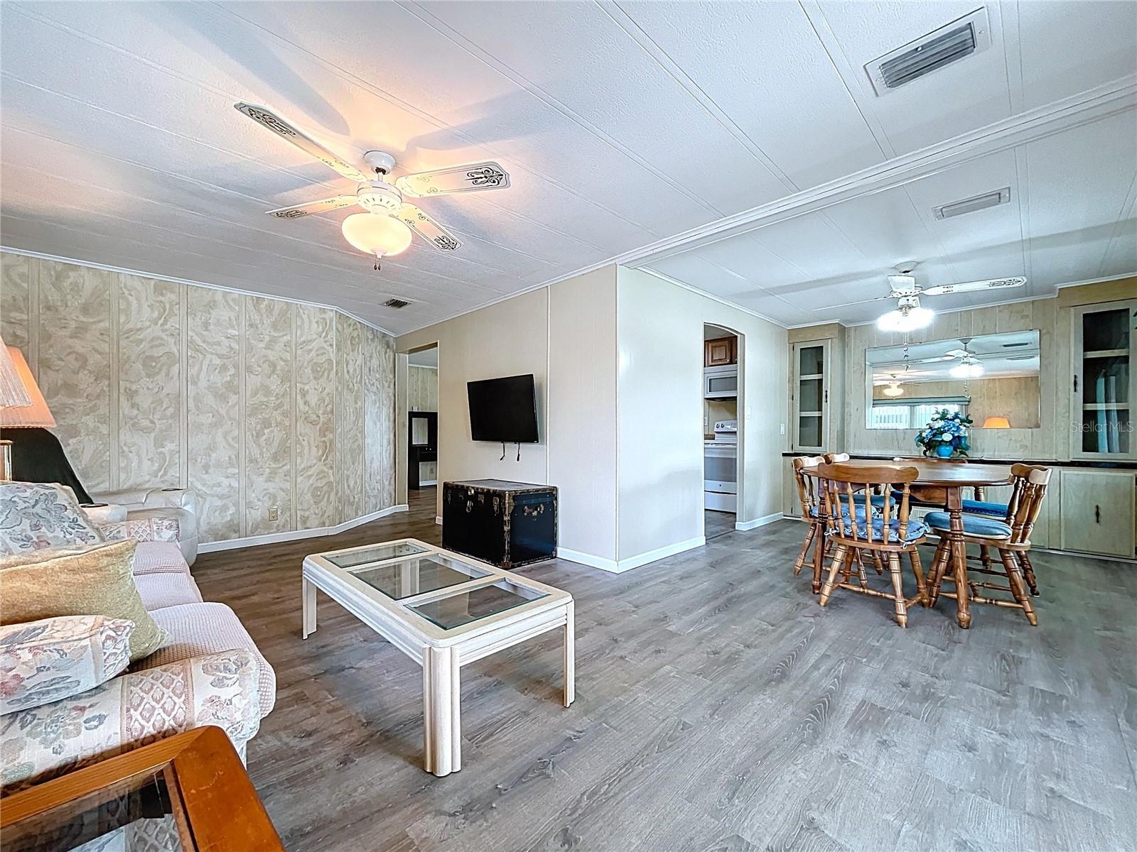 2055 S FLORAL AVE #291