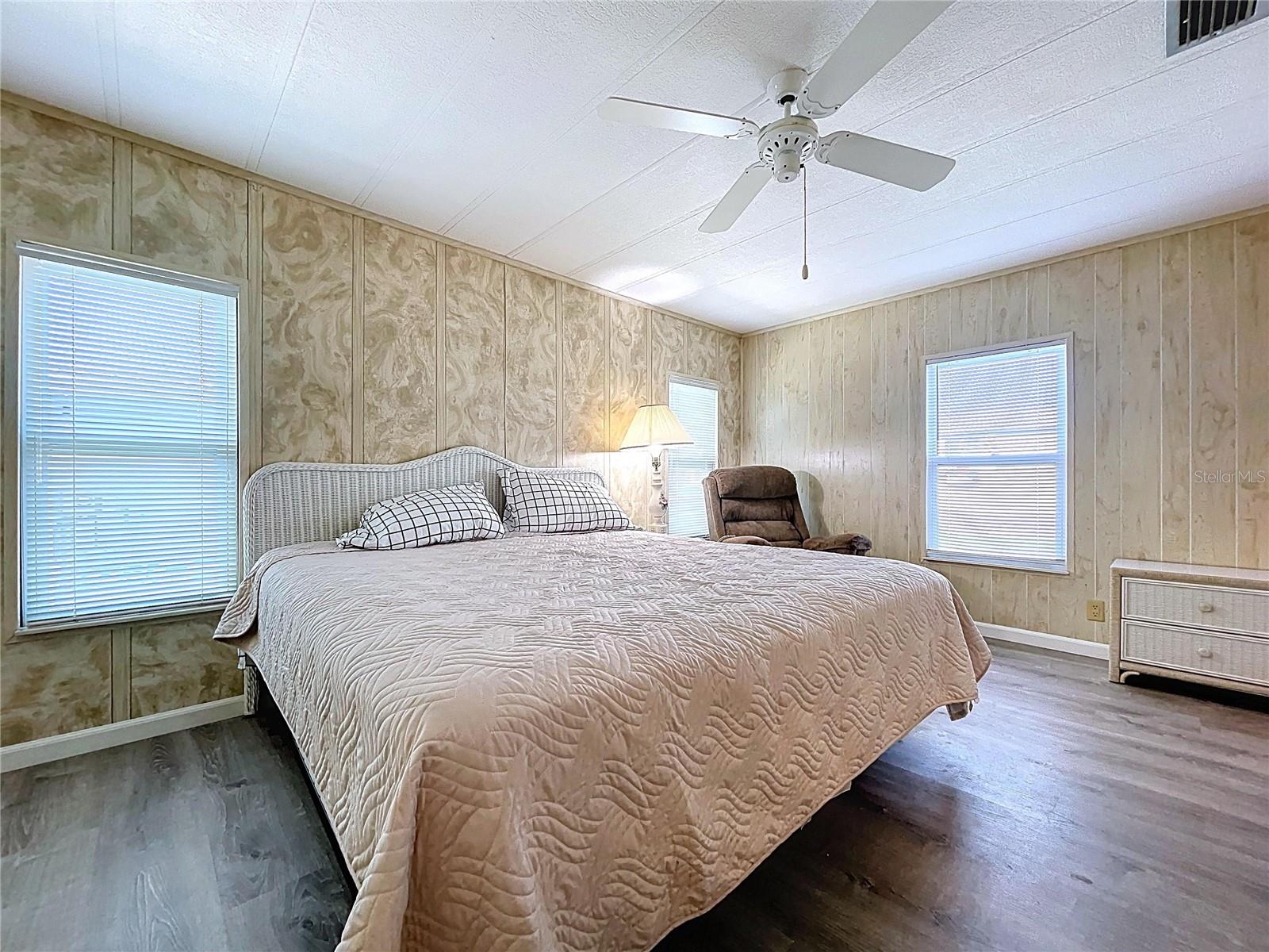 2055 S FLORAL AVE #291