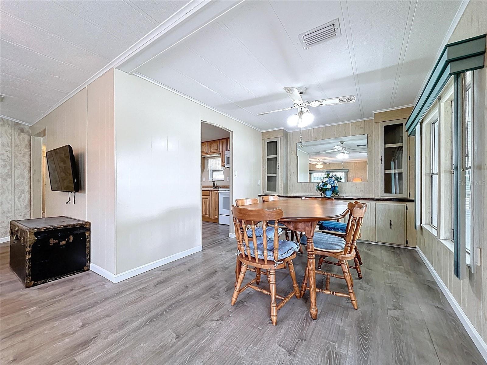 2055 S FLORAL AVE #291