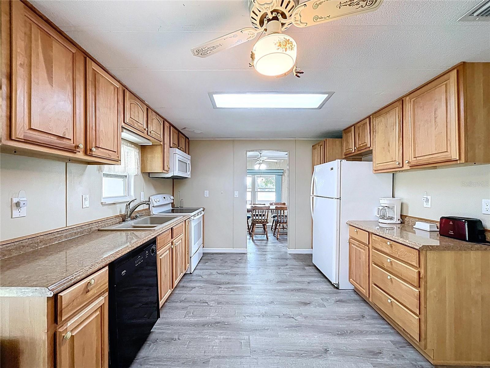 2055 S FLORAL AVE #291