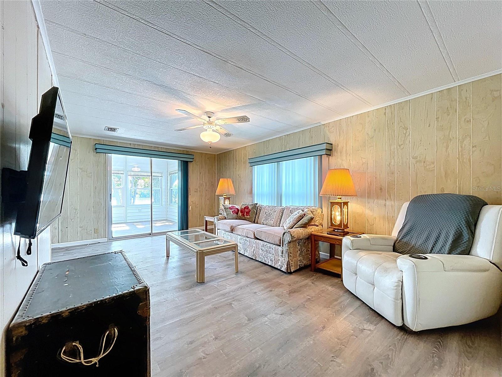 2055 S FLORAL AVE #291