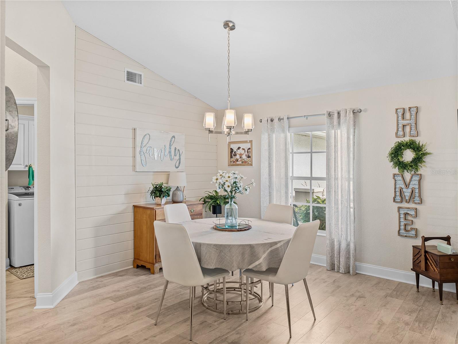 5427 ORANGE VALLEY DR