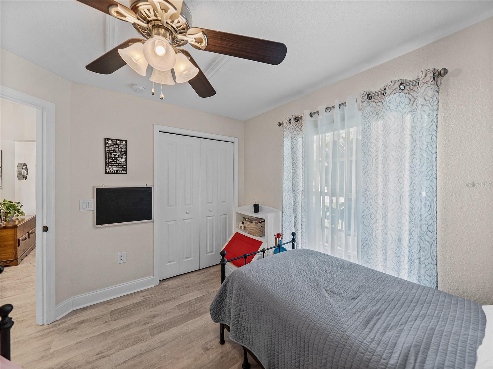 5427 ORANGE VALLEY DR