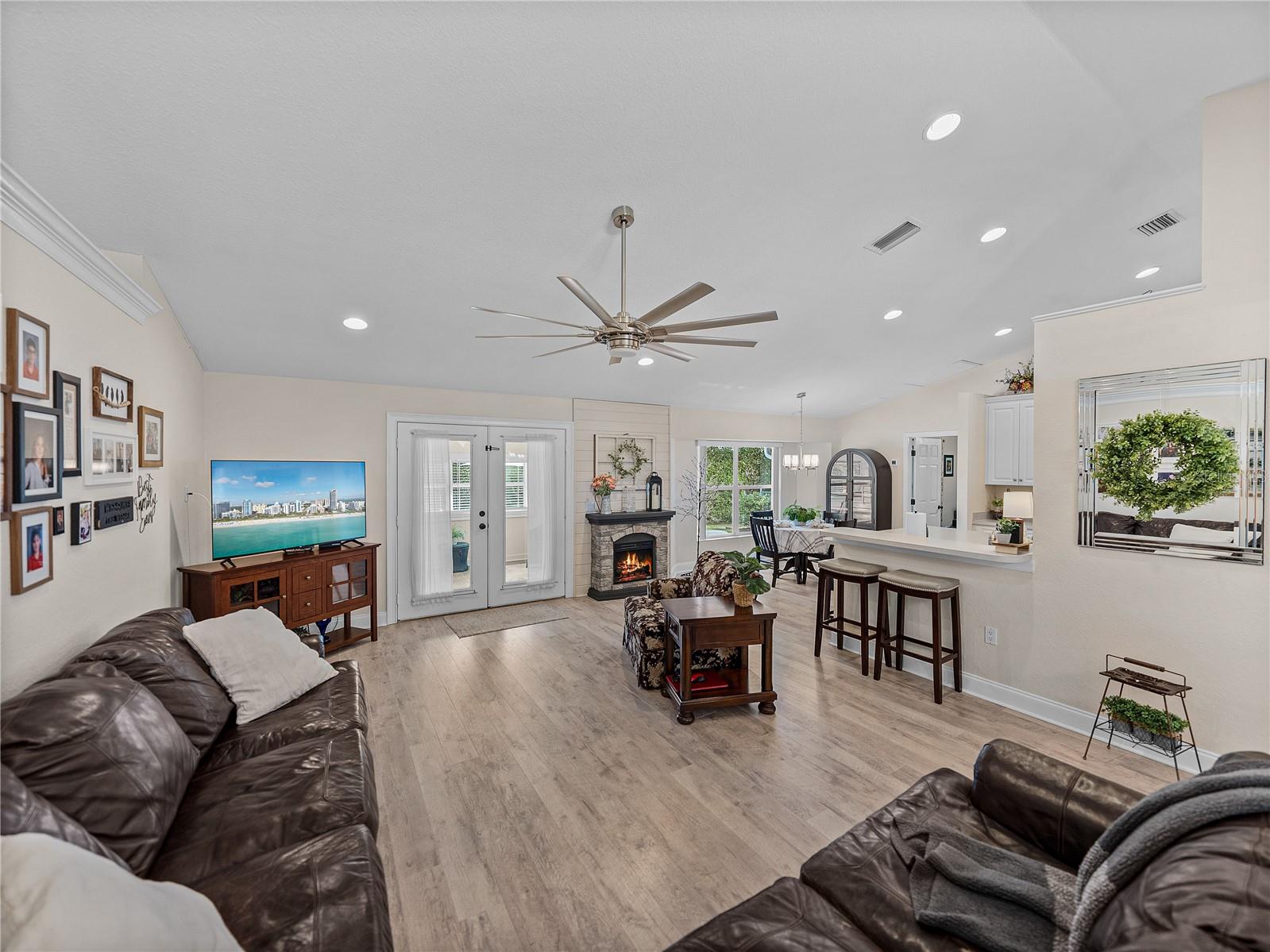 5427 ORANGE VALLEY DR