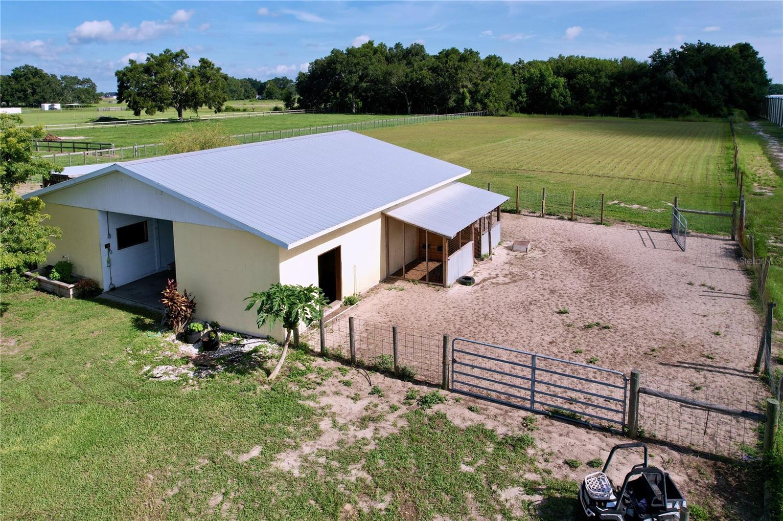 1711 ESTES RD