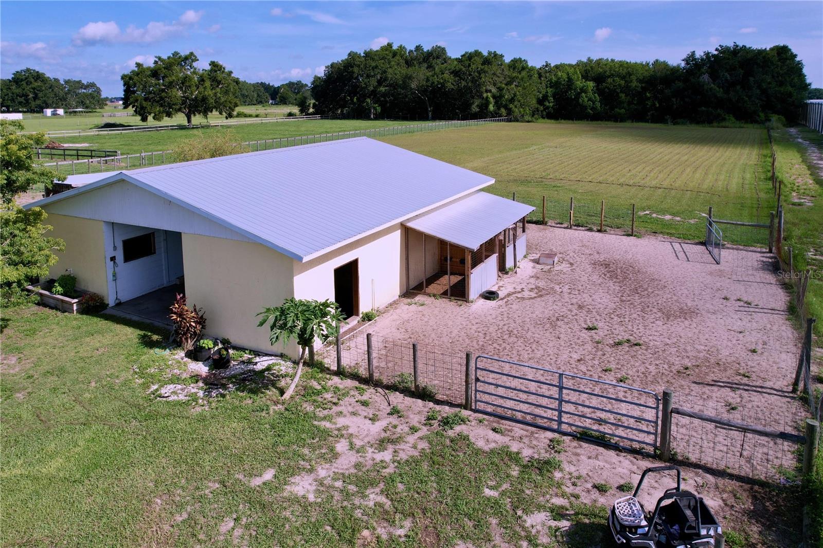 1711 ESTES RD